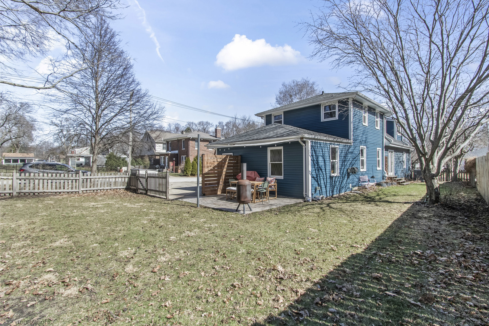 632 ILLINOIS Street, Geneva, IL 60134