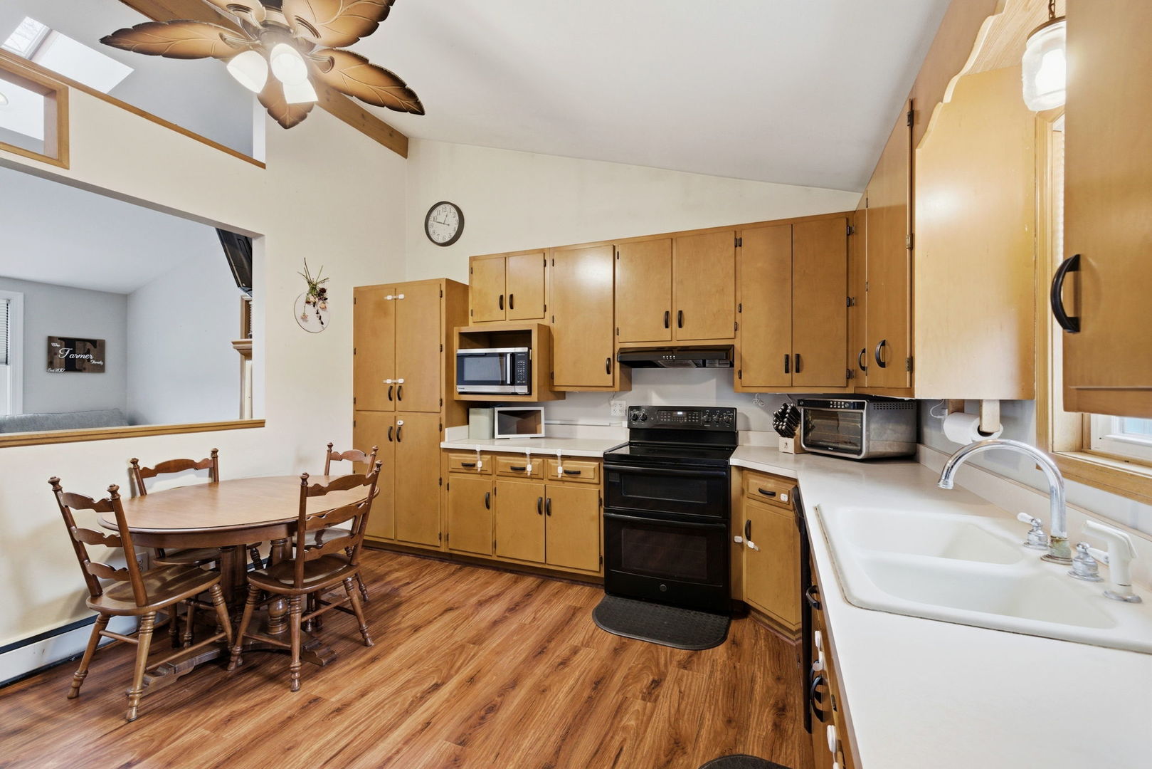 20117 W South Arsenal Road, Wilmington, IL 60481