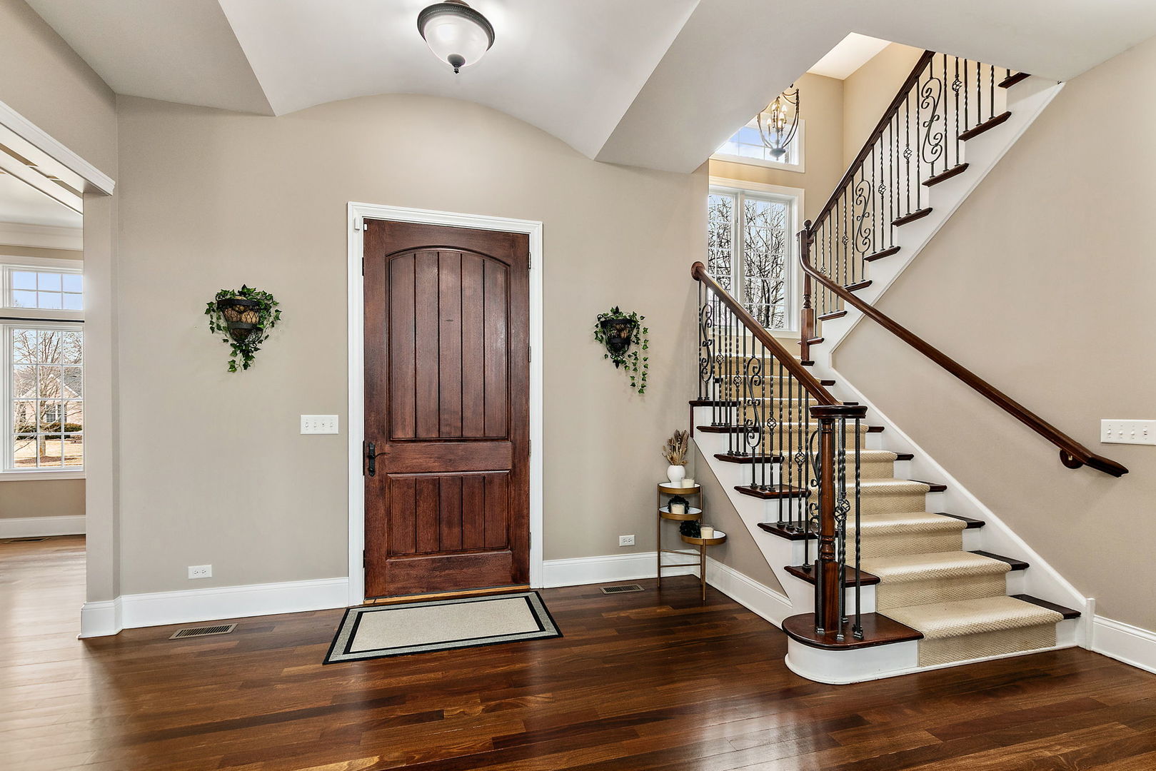 1211 Coyote Trail, Hampshire, IL 60140