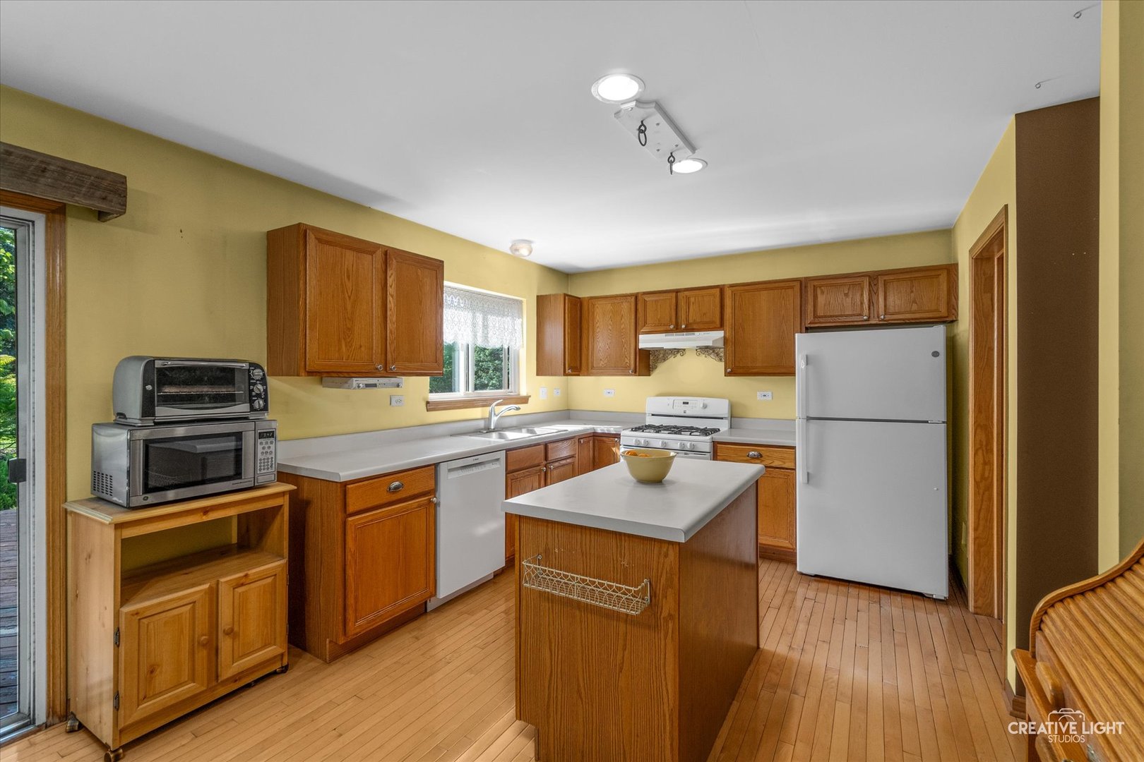 158 Edgewater Lane, Sugar Grove, IL 60554
