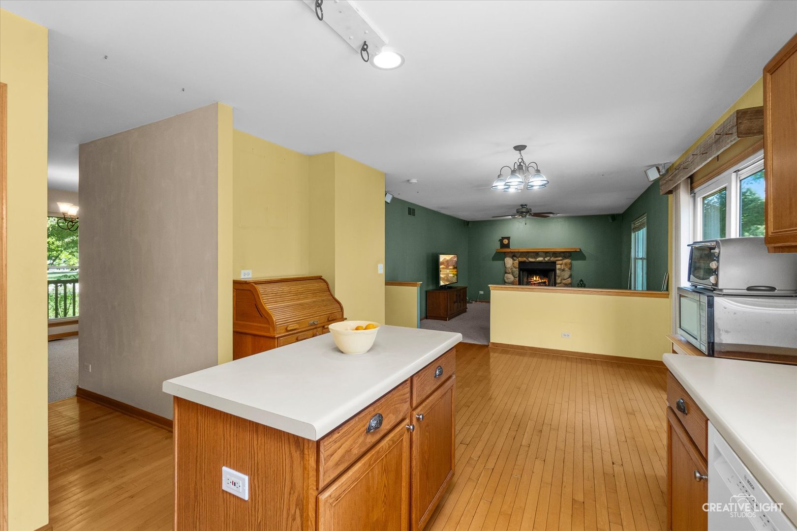 158 Edgewater Lane, Sugar Grove, IL 60554