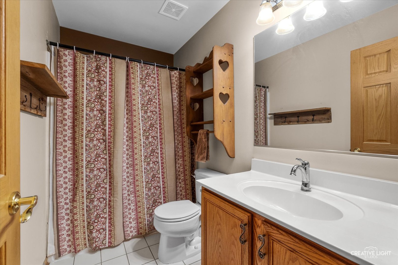 158 Edgewater Lane, Sugar Grove, IL 60554