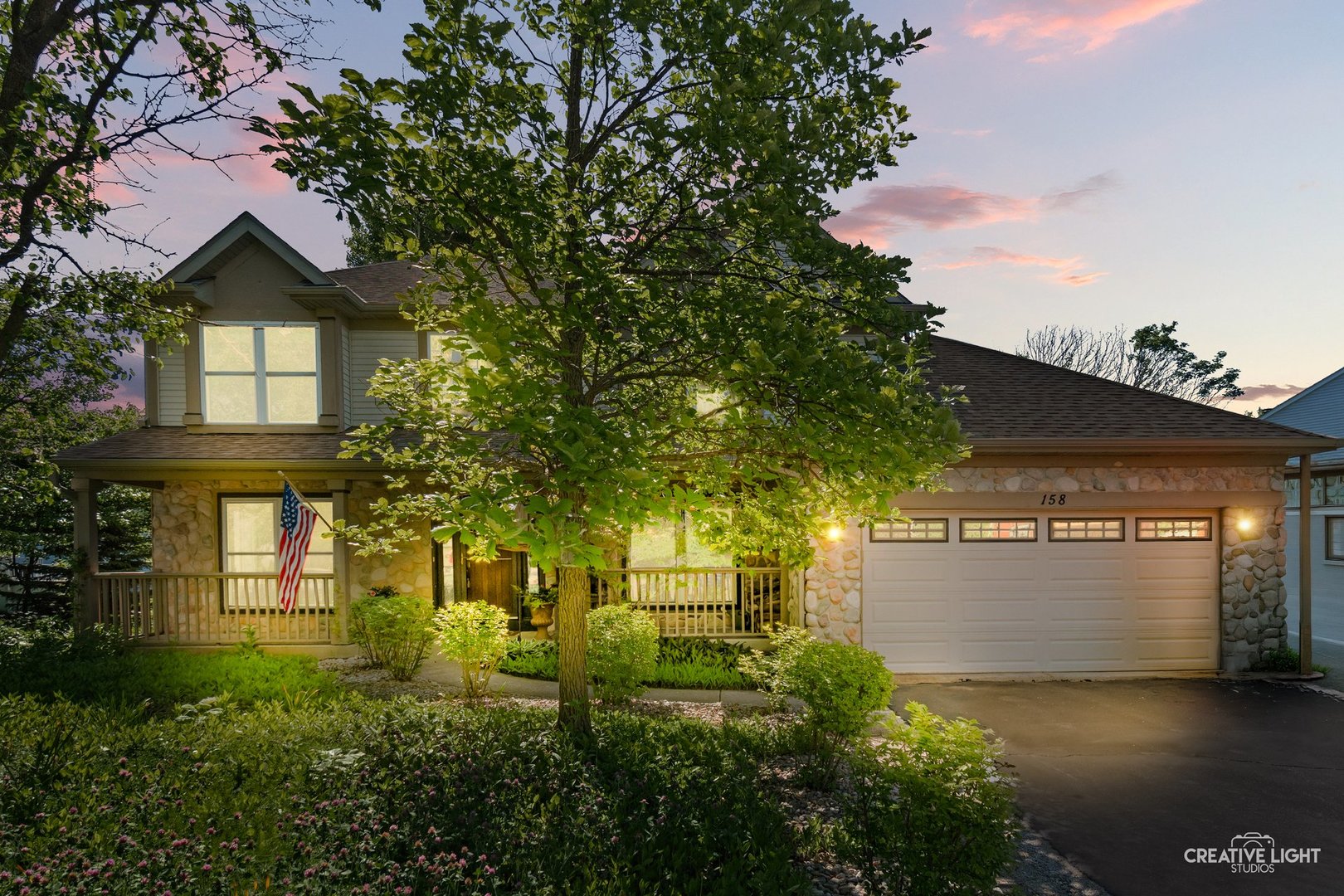 158 Edgewater Lane, Sugar Grove, IL 60554