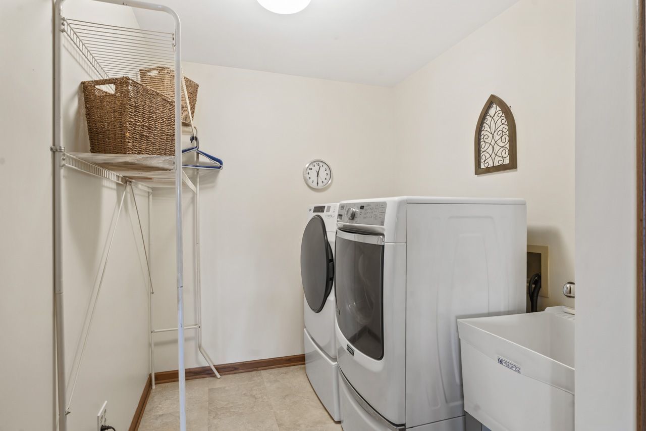 219 Village Drive #219, Mount Prospect, IL 60056