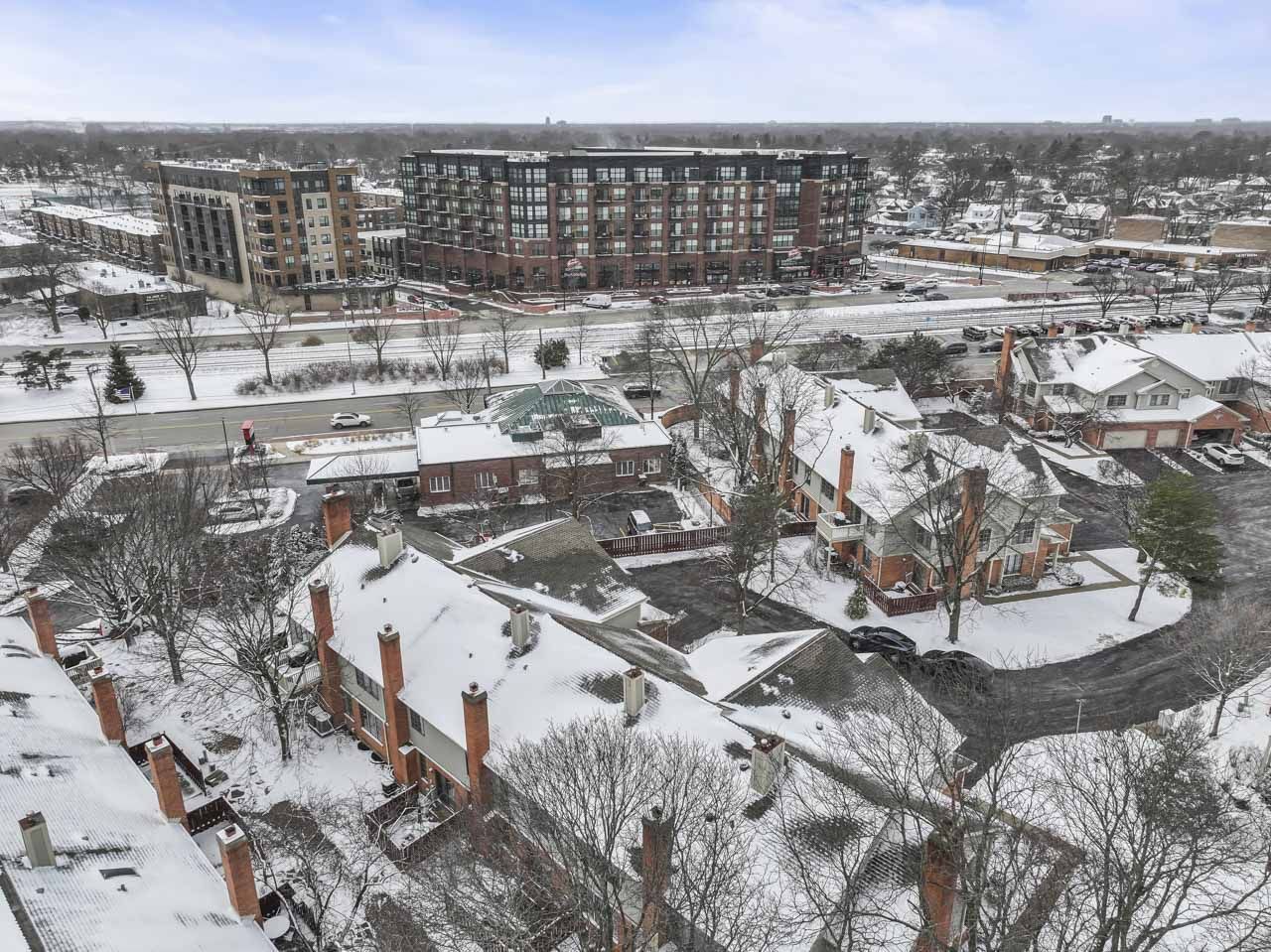 219 Village Drive #219, Mount Prospect, IL 60056