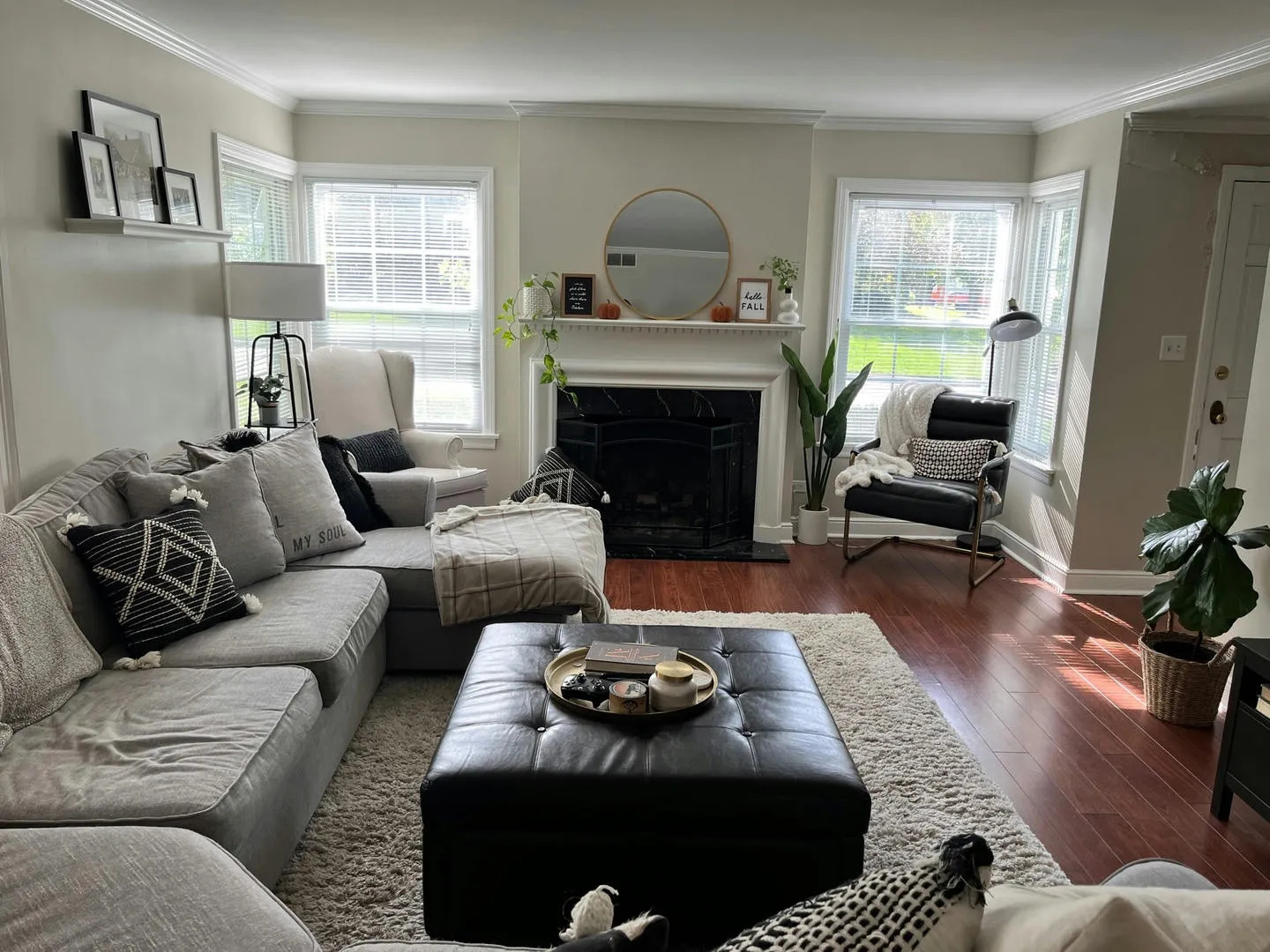 203 E Oak Avenue, Wheaton, IL 60187