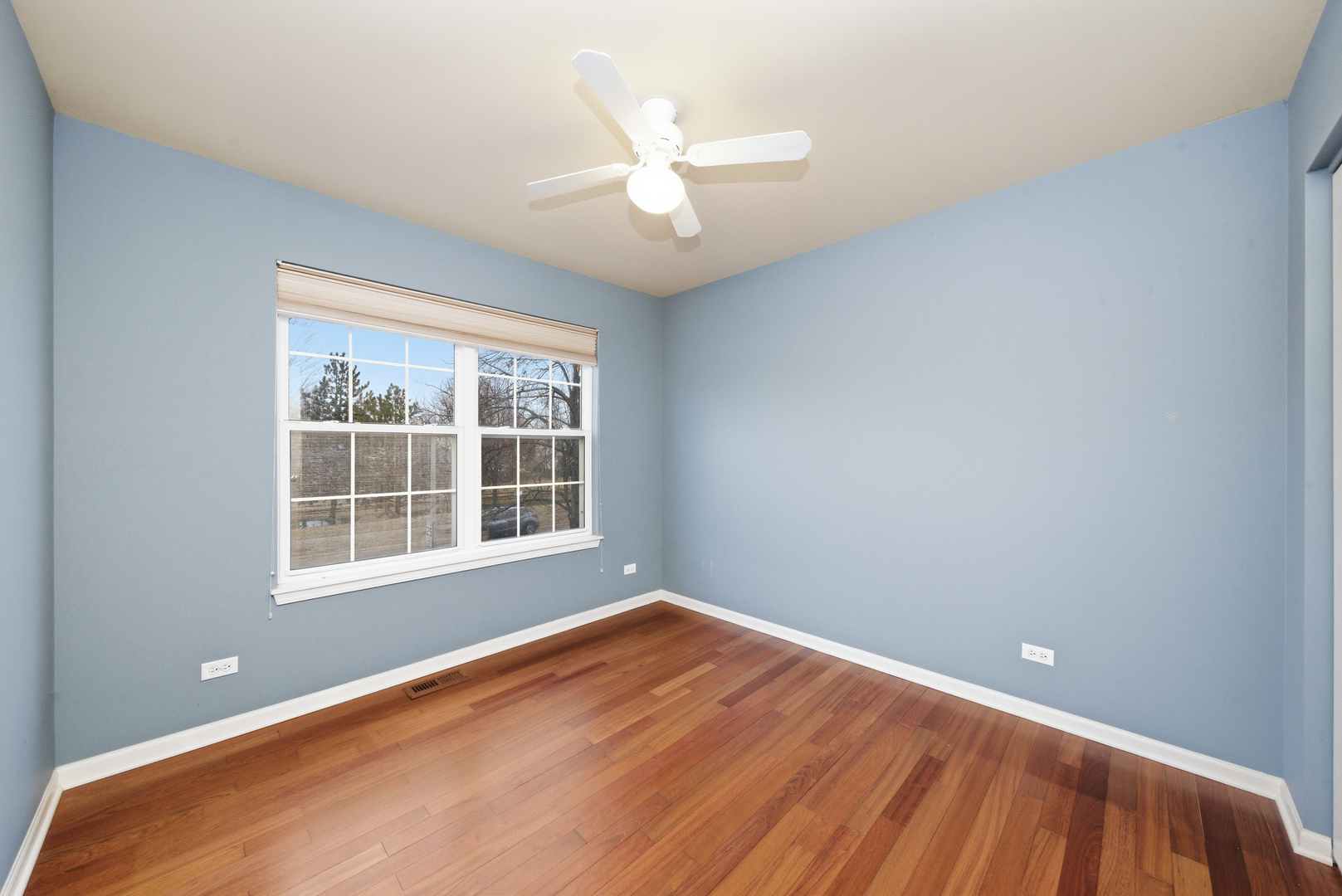 2376 FOXMOOR Lane, Aurora, IL 60502