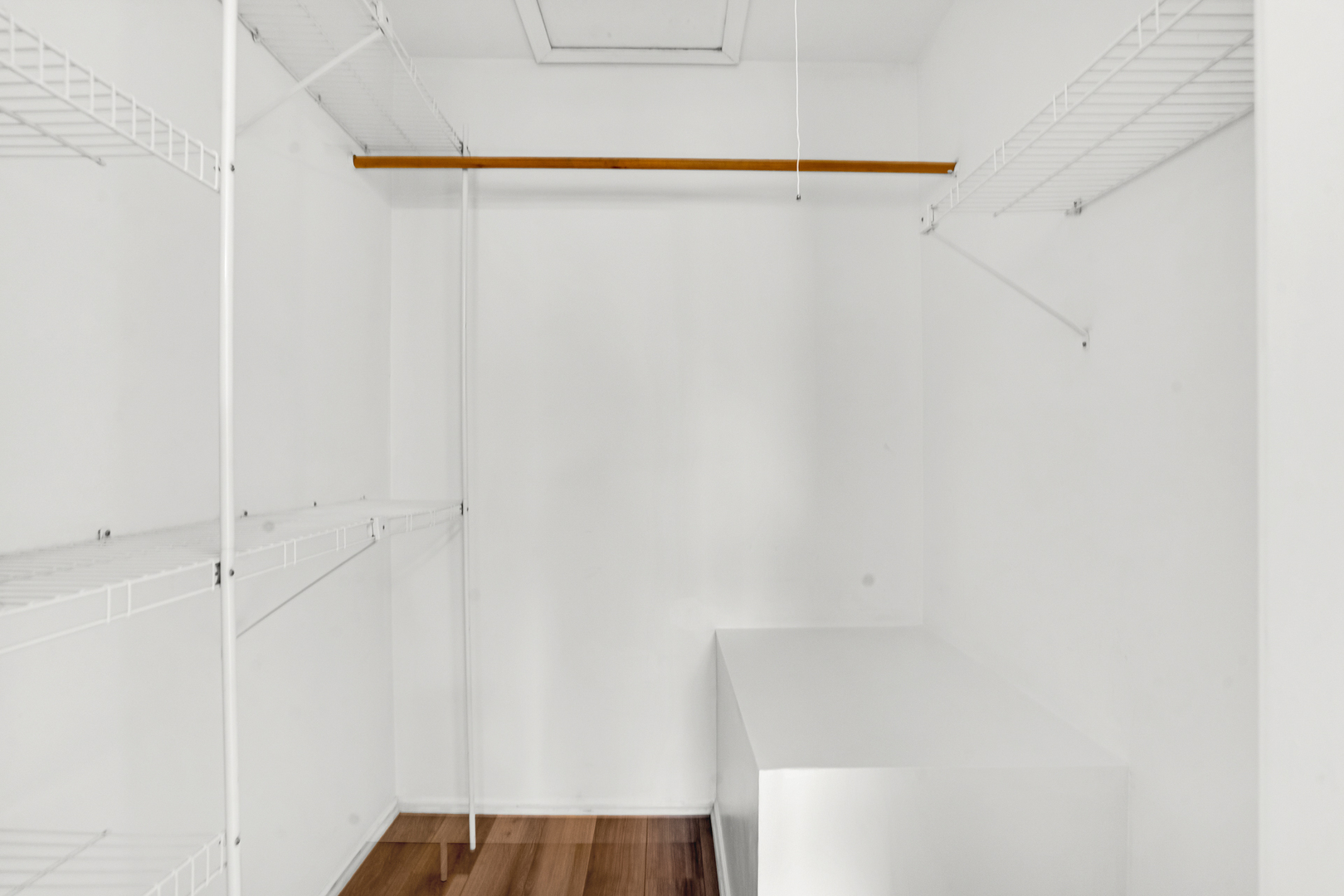 1120 Mount Vernon Court #C, Wheaton, IL 60189