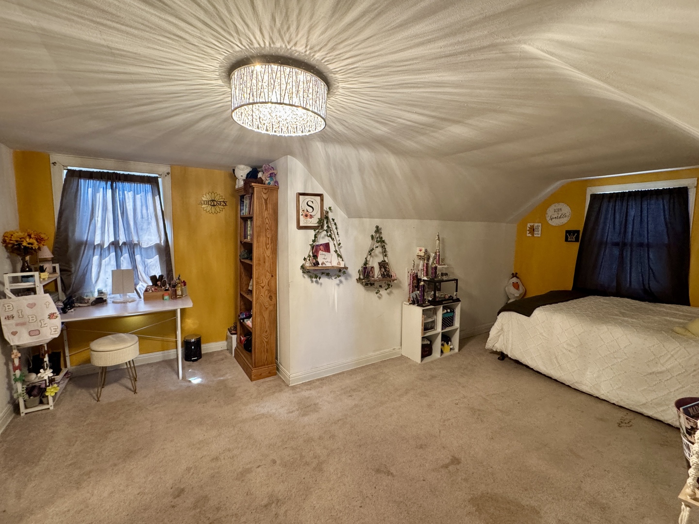 216 S Main Street, Sheffield, IL 61361