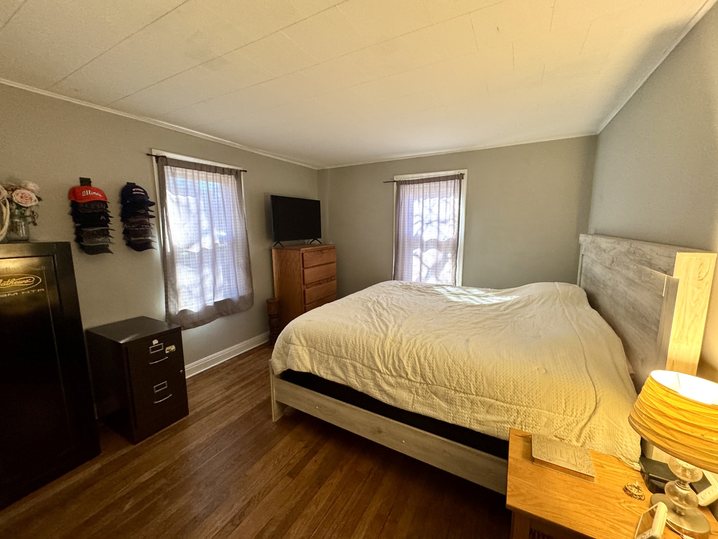 216 S Main Street, Sheffield, IL 61361