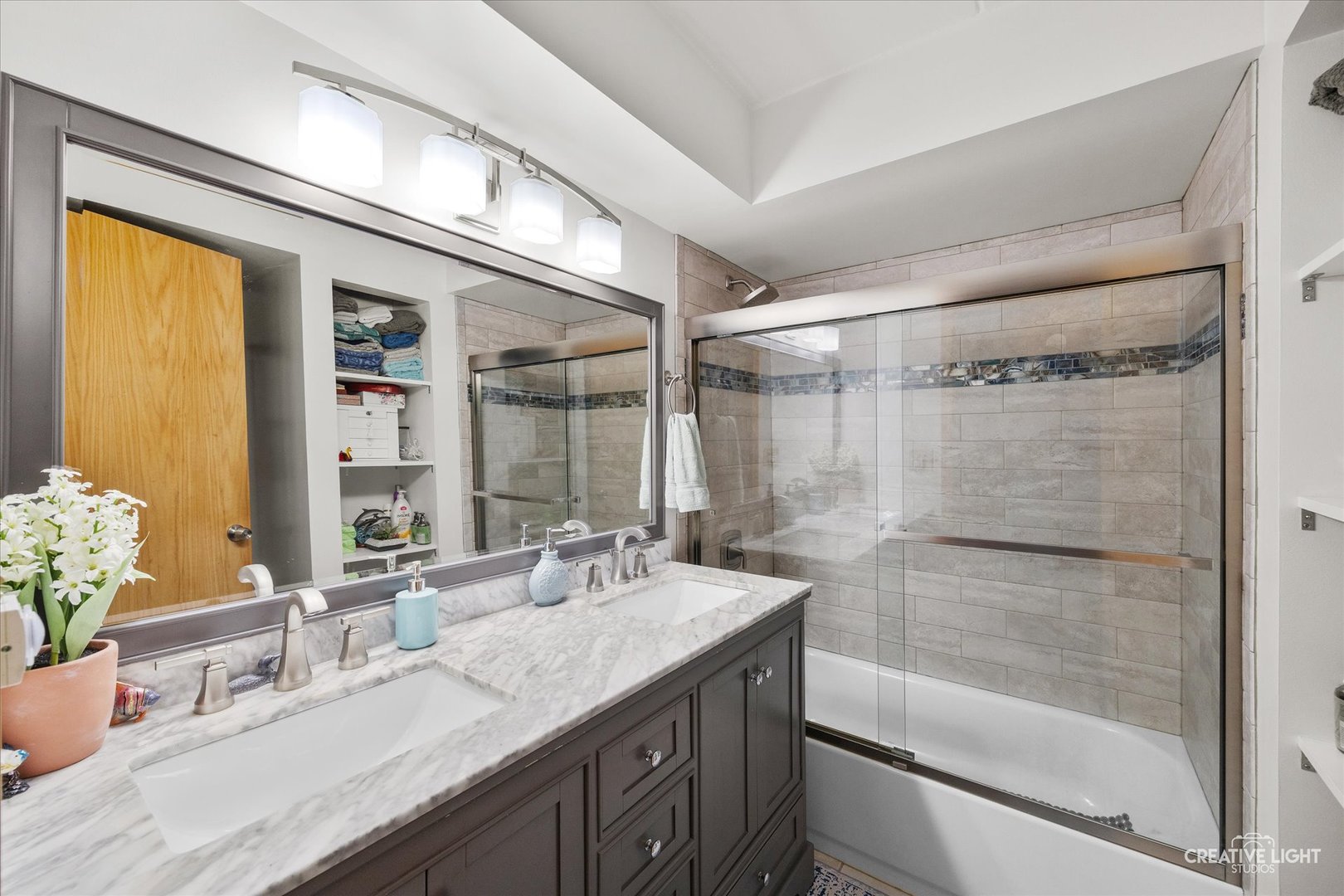 491 Timber Ridge Drive #102, Carol Stream, IL 60188