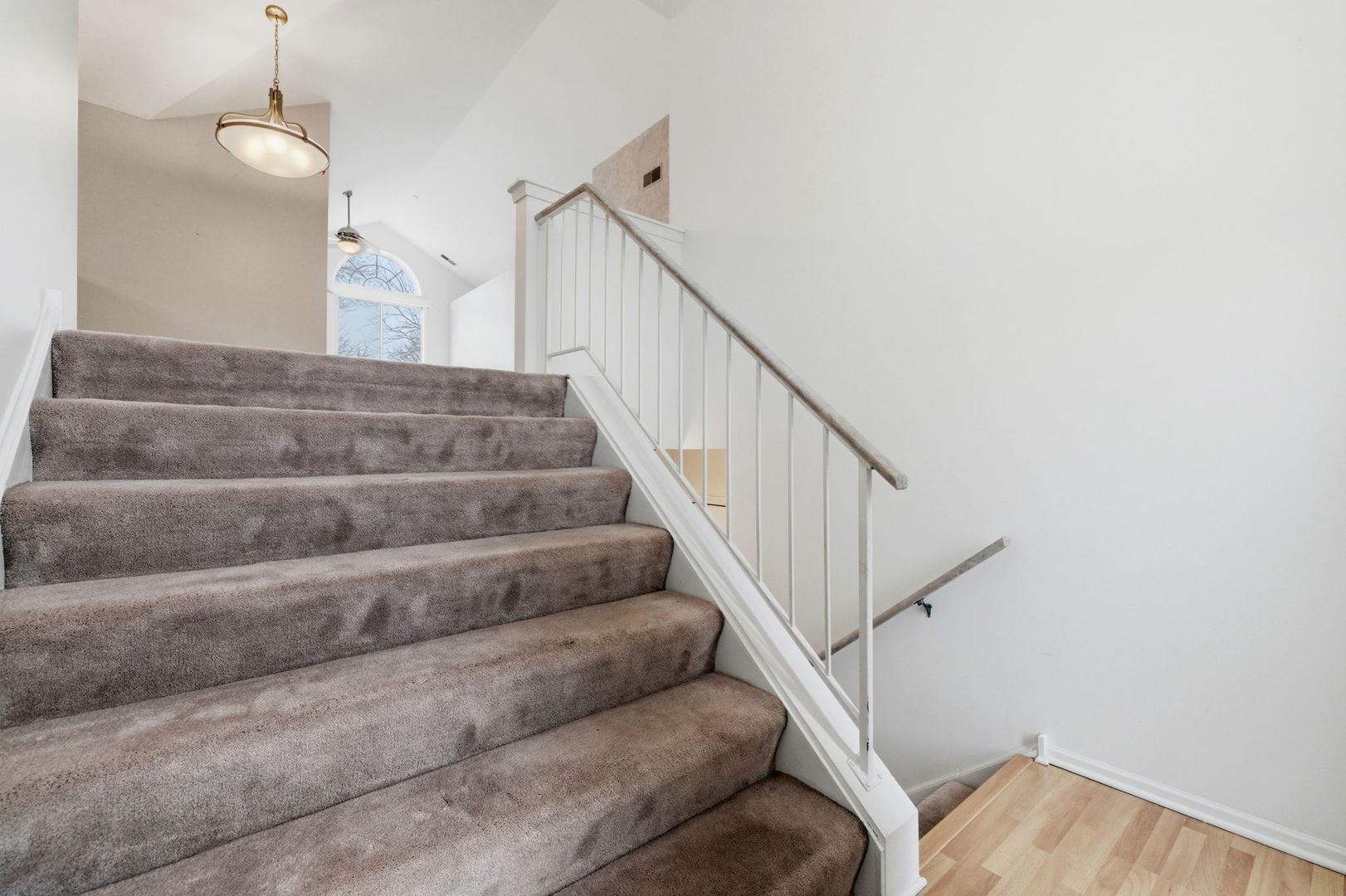 1632 Columbia Circle #2, Bartlett, IL 60103