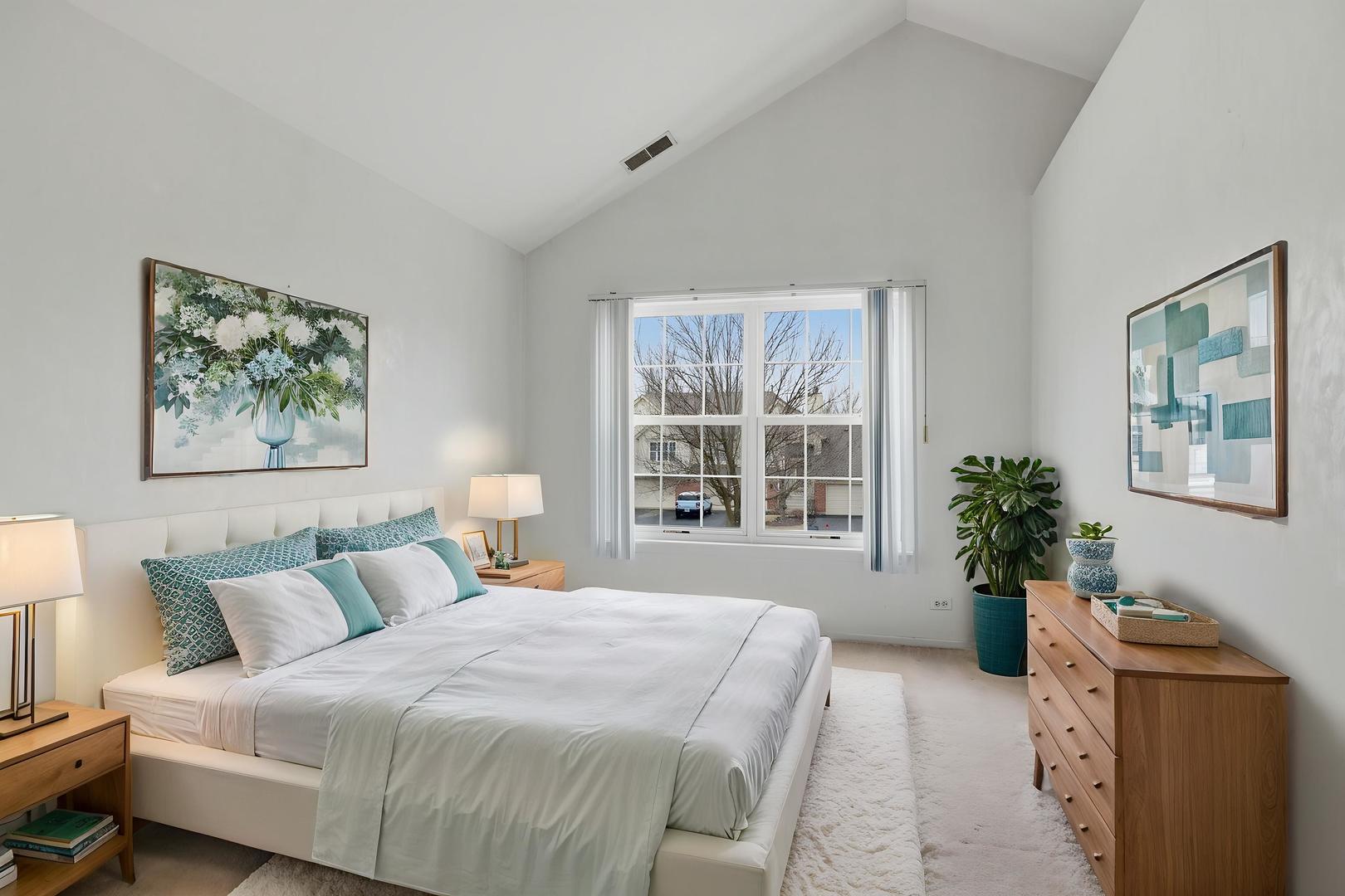 1632 Columbia Circle #2, Bartlett, IL 60103