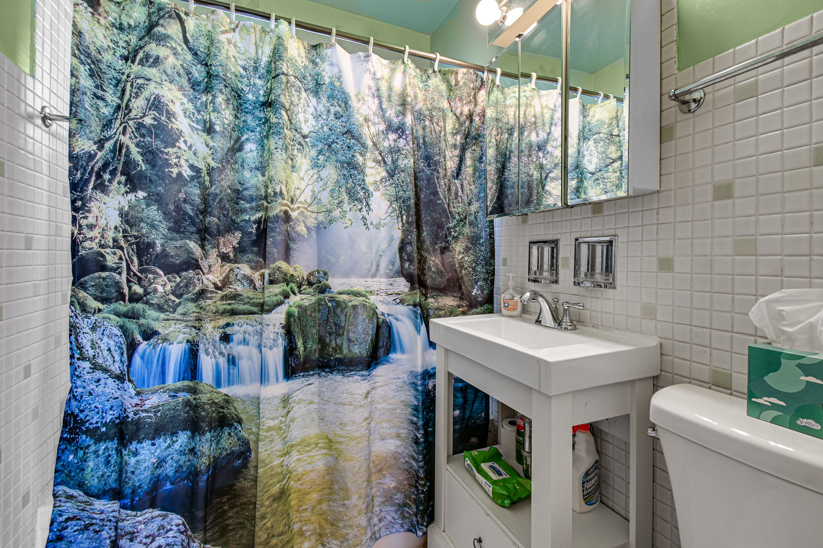 686 E 155th Street, South Holland, IL 60473