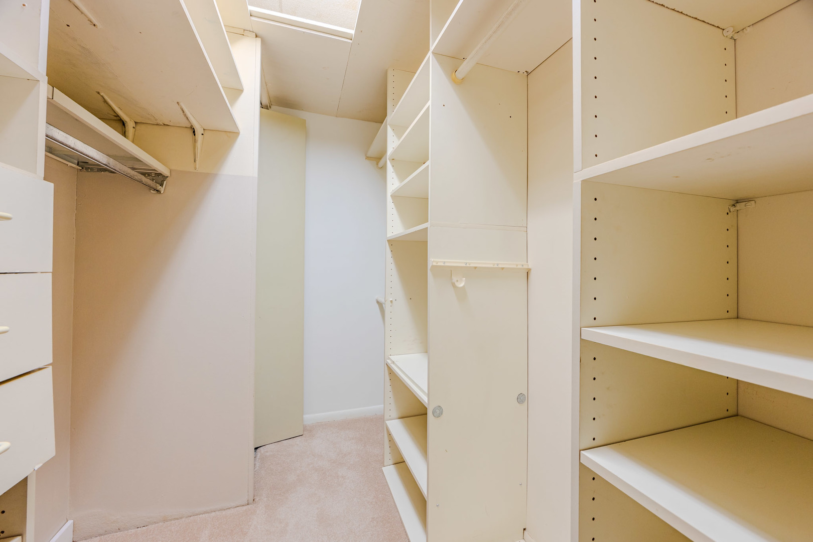 920 Vose Drive #304, Gurnee, IL 60031