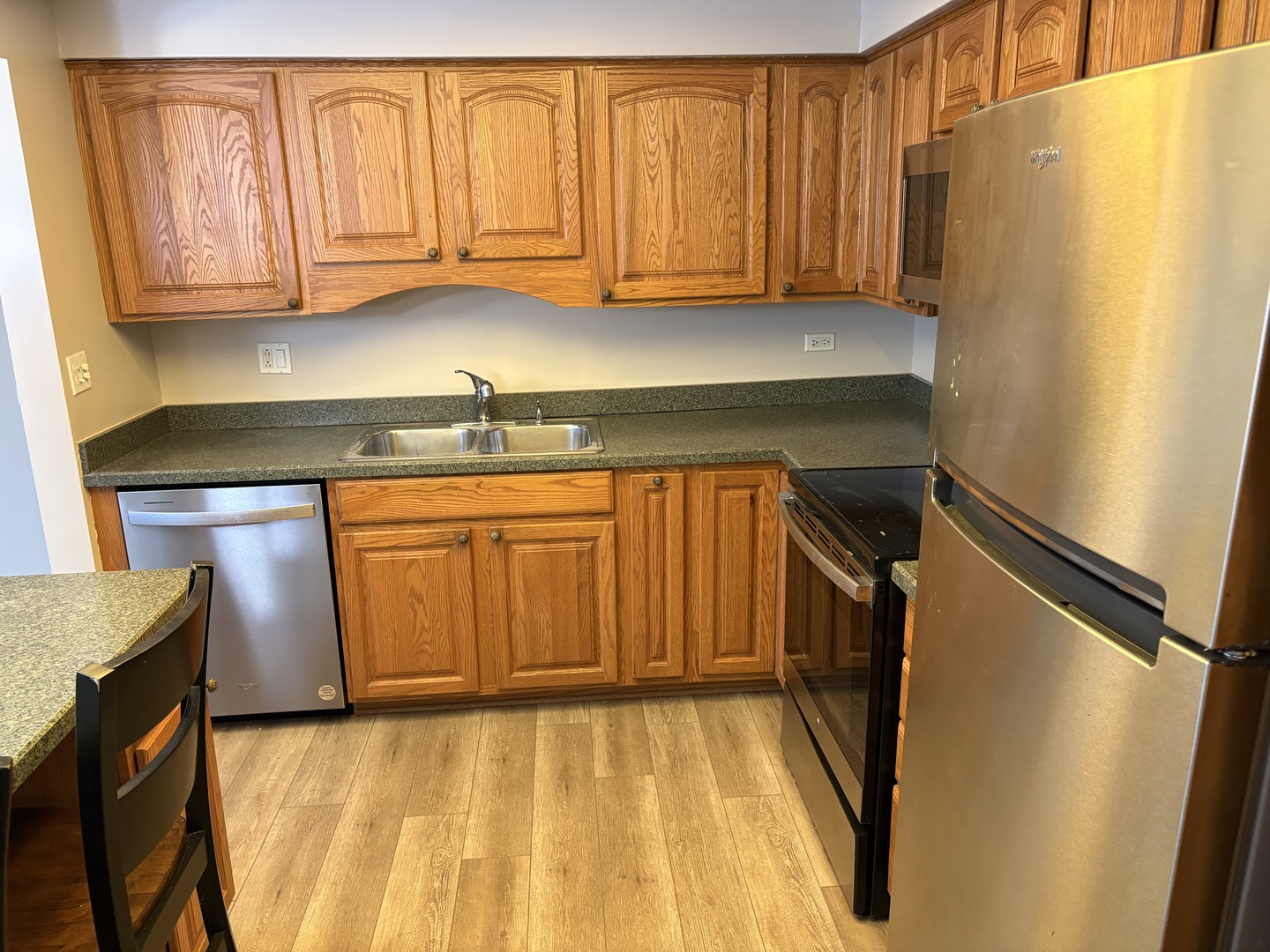 920 Vose Drive #304, Gurnee, IL 60031