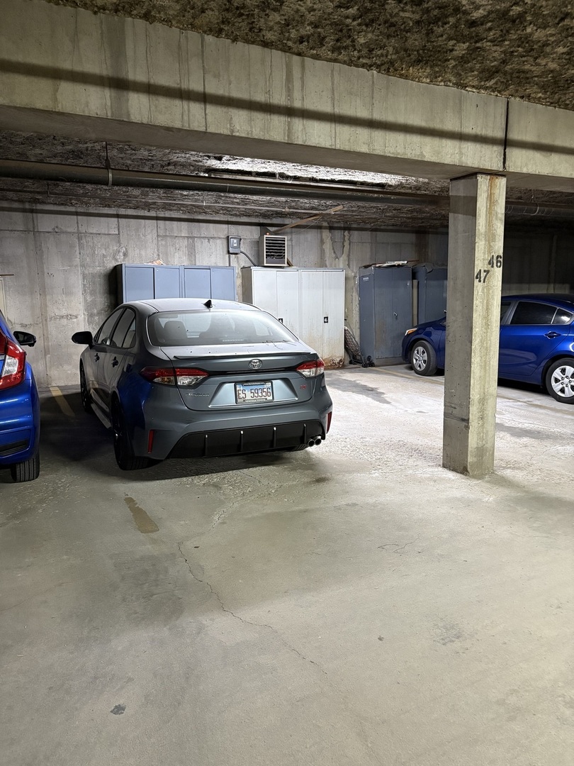 920 Vose Drive #304, Gurnee, IL 60031