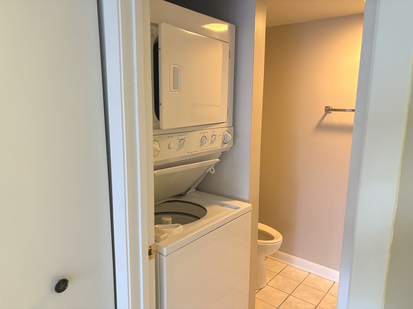 920 Vose Drive #304, Gurnee, IL 60031