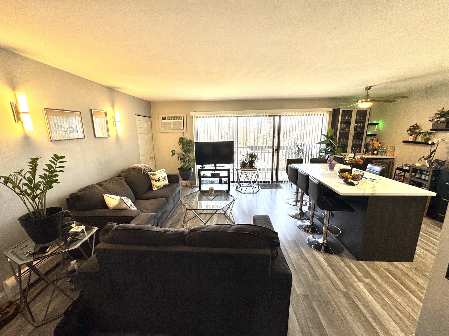 259 W Court Of Shorewood #2A, Vernon Hills, IL 60061