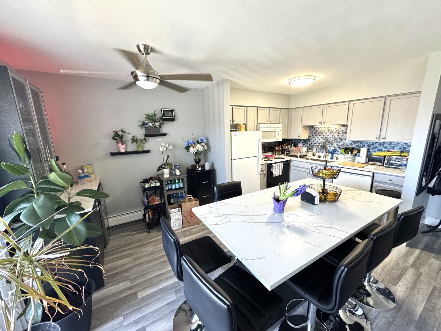 259 W Court Of Shorewood #2A, Vernon Hills, IL 60061