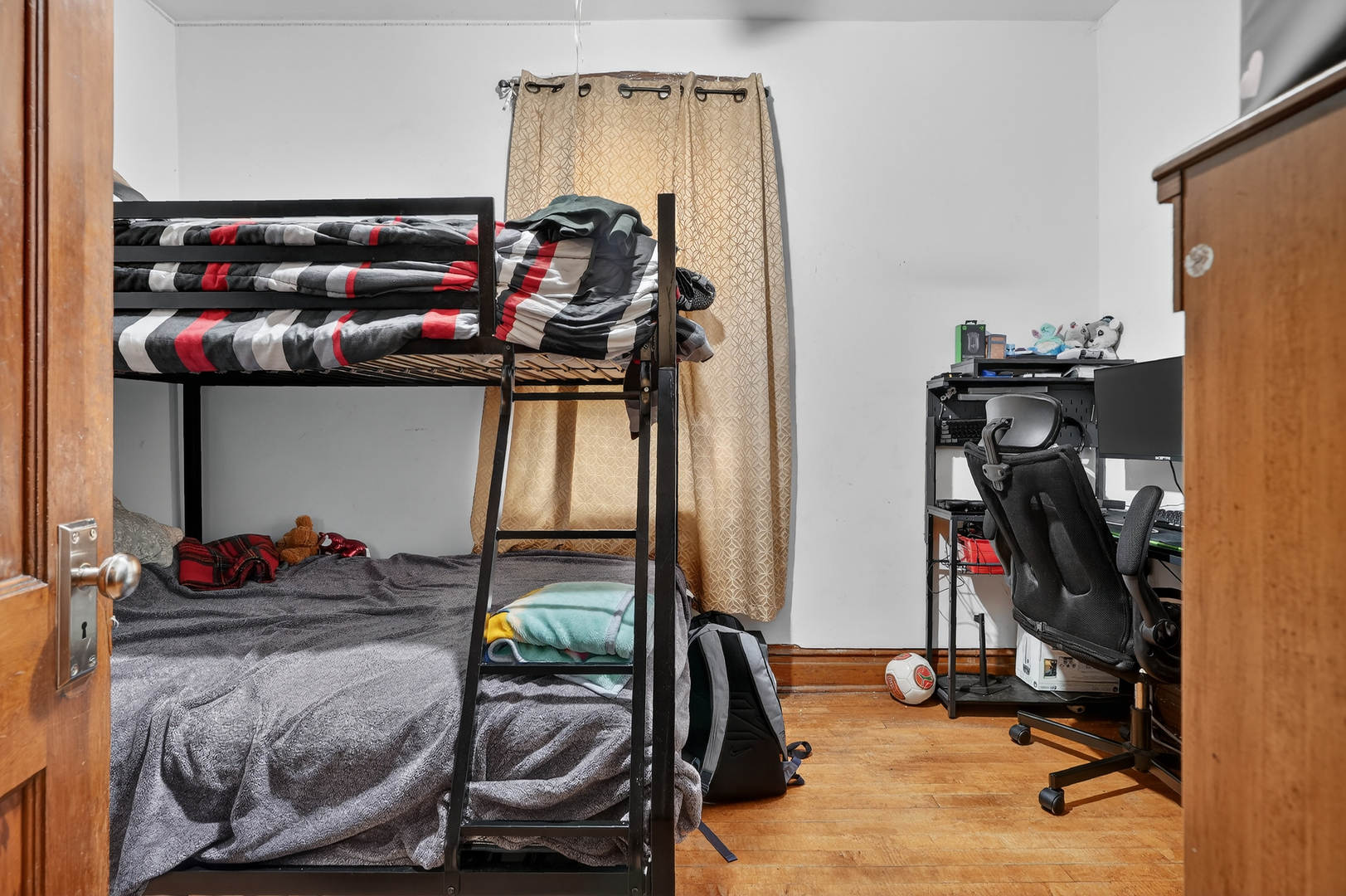 4217 S Mozart Avenue, Chicago, IL 60632