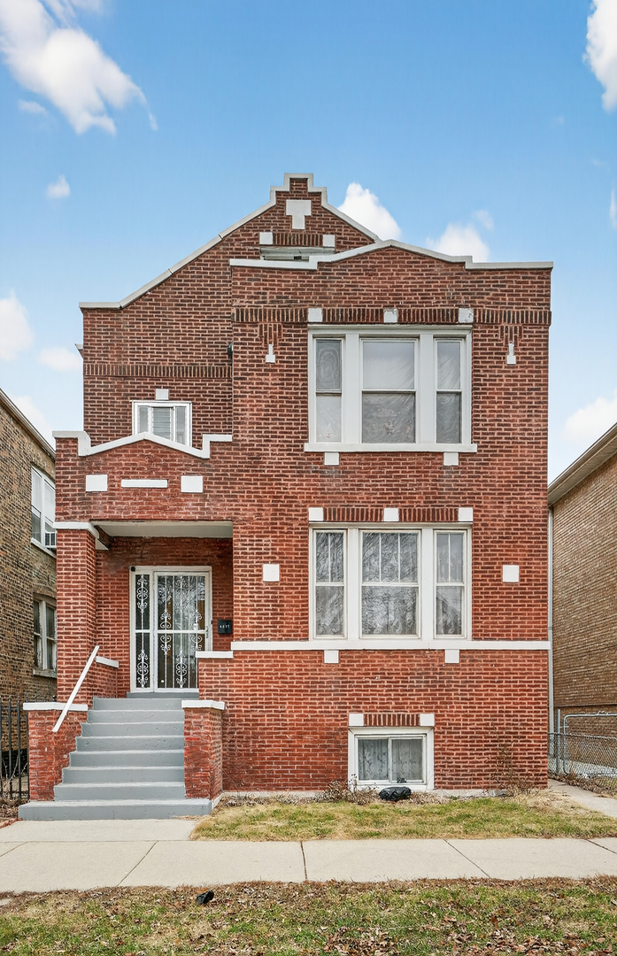 4217 S Mozart Avenue, Chicago, IL 60632