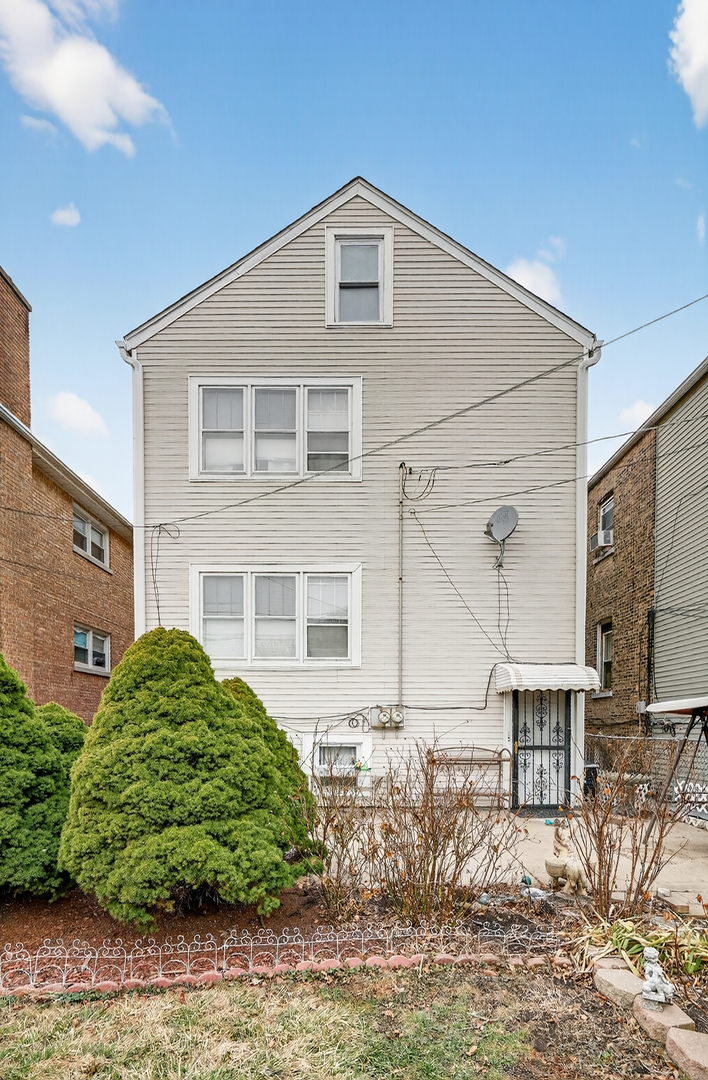 4217 S Mozart Avenue, Chicago, IL 60632