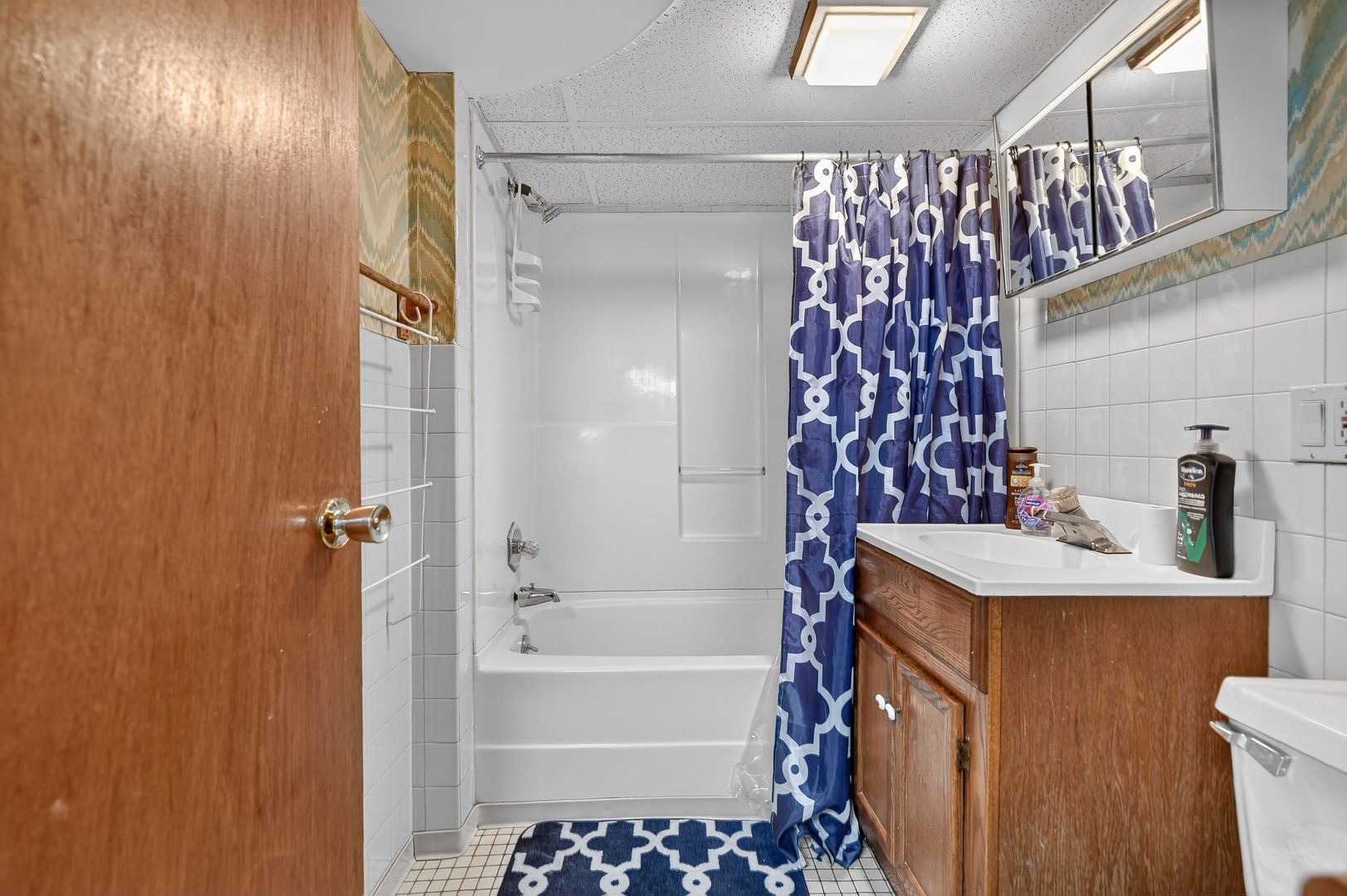 4217 S Mozart Avenue, Chicago, IL 60632