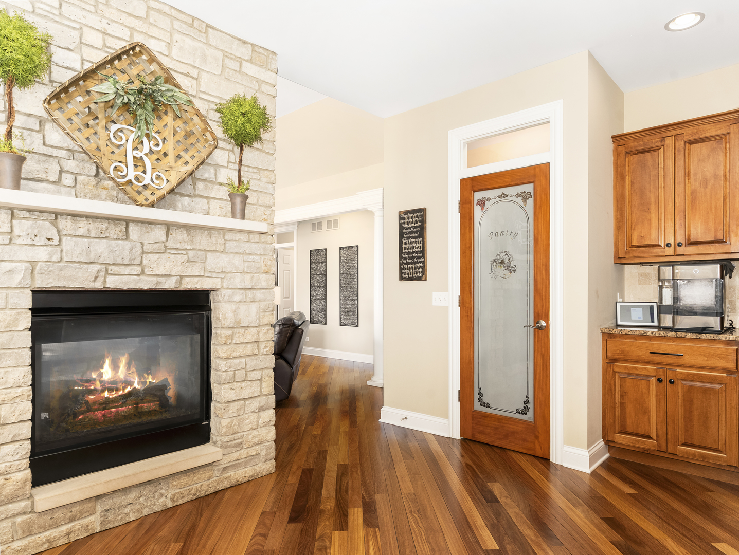 25736 W Sunnymere Drive, Plainfield, IL 60585