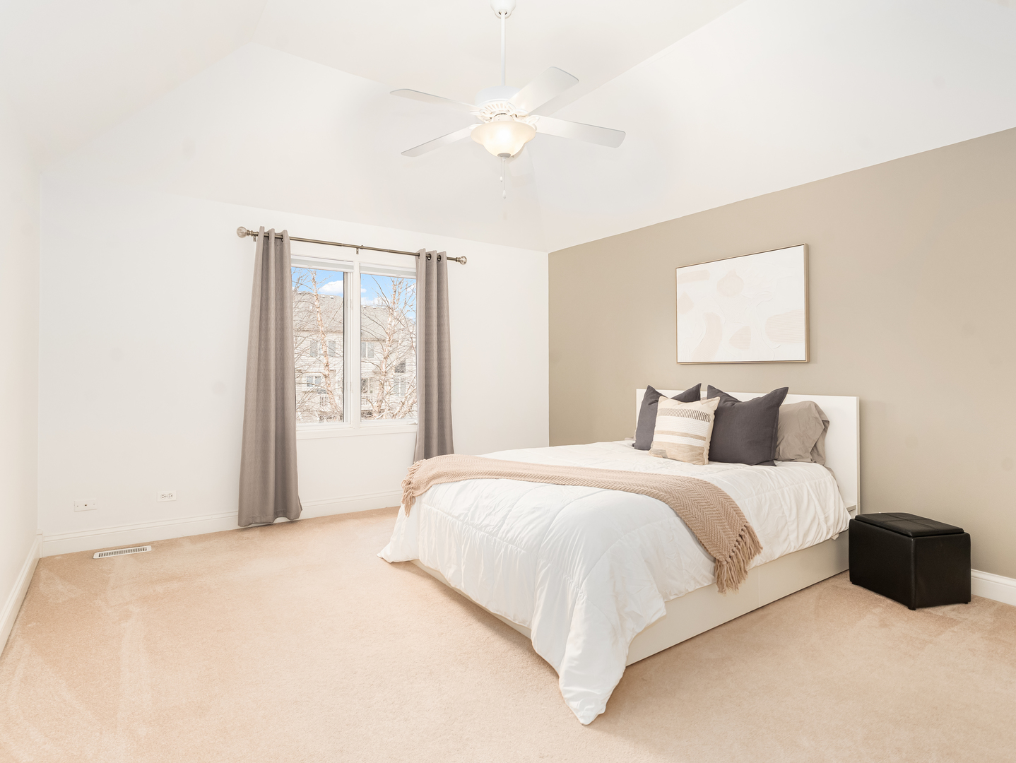 25736 W Sunnymere Drive, Plainfield, IL 60585