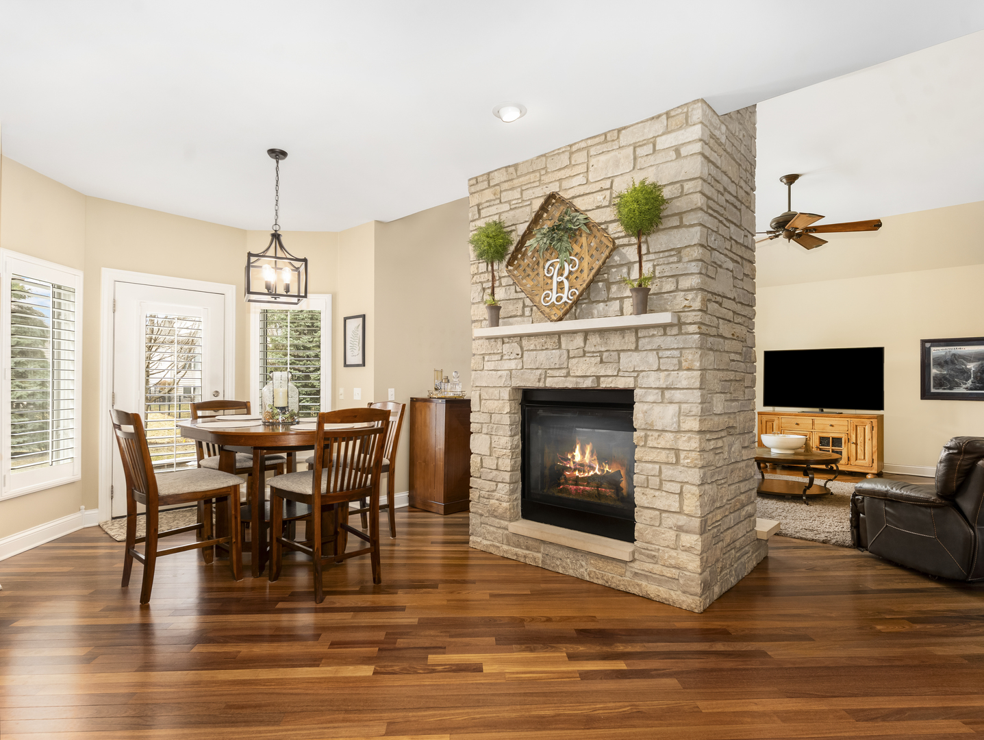 25736 W Sunnymere Drive, Plainfield, IL 60585