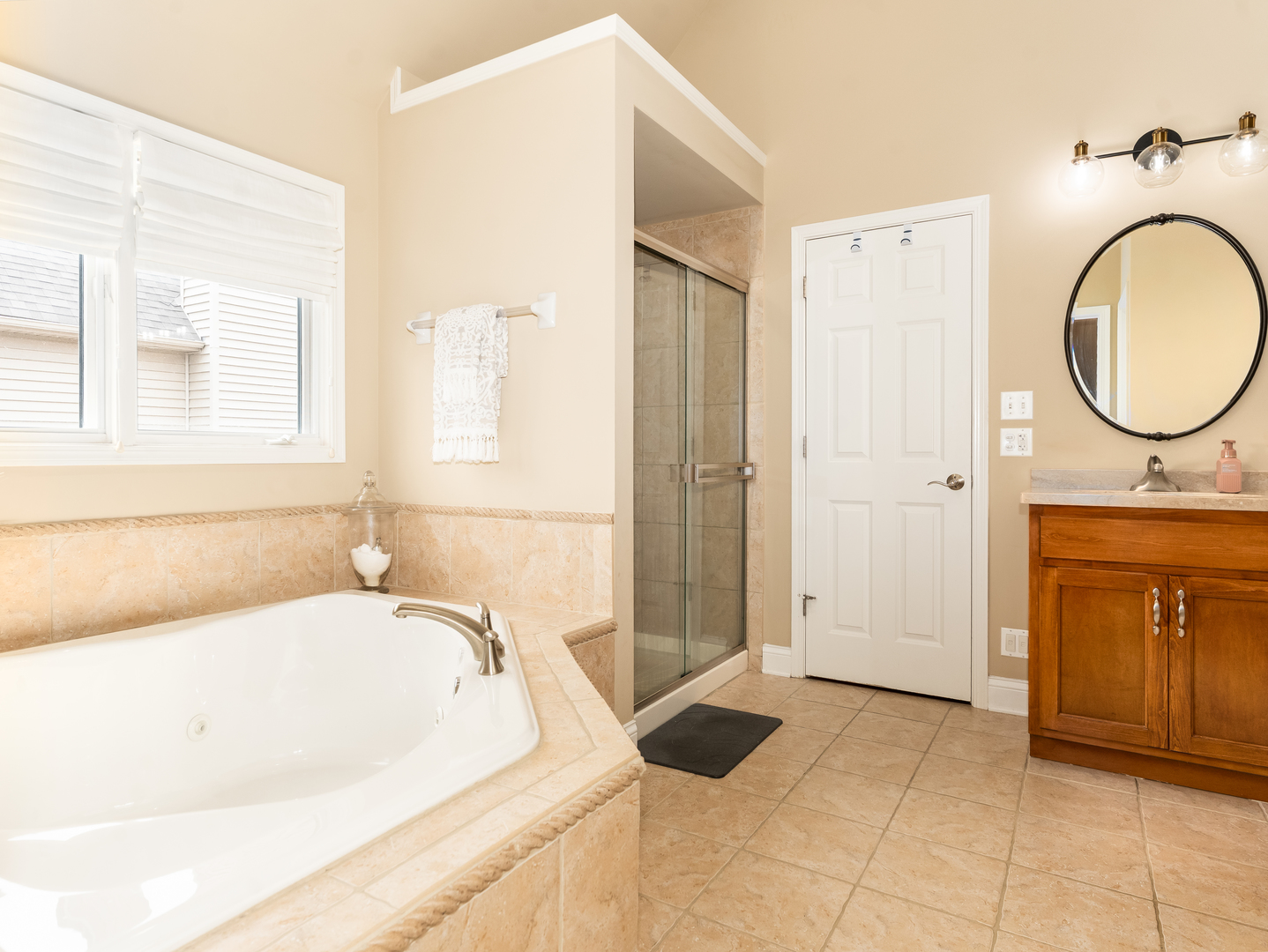 25736 W Sunnymere Drive, Plainfield, IL 60585