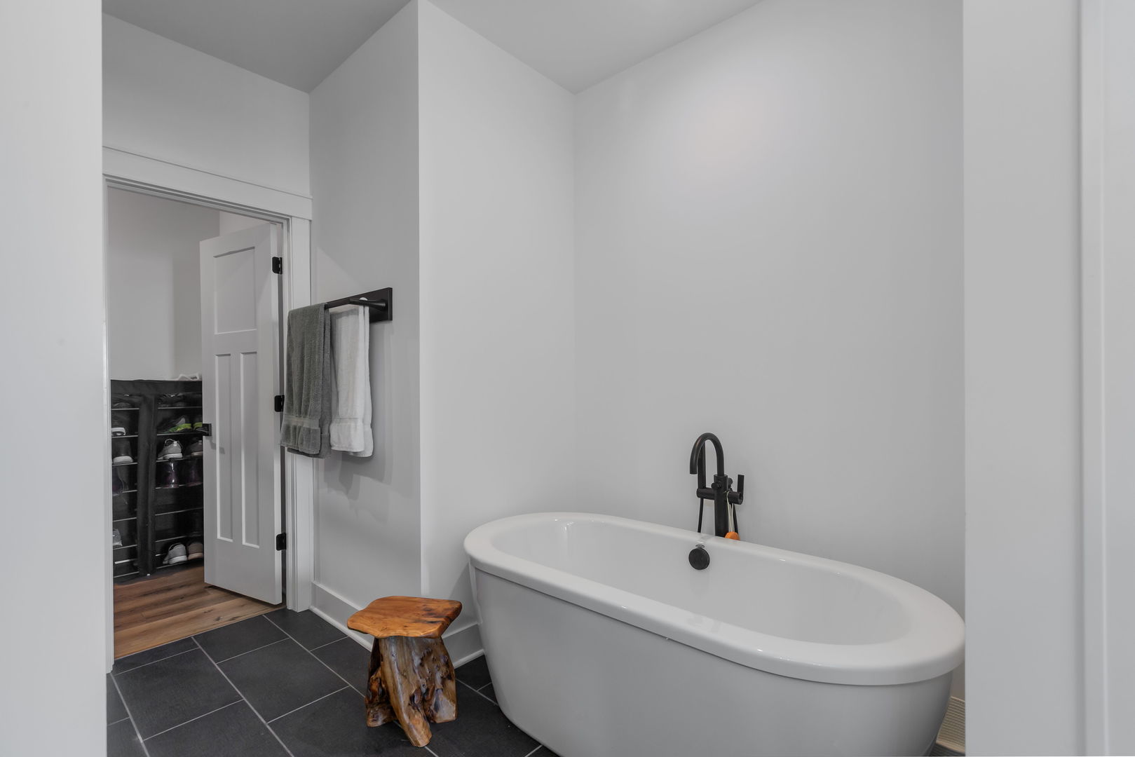 3606 Harmony Circle, Elgin, IL 60124