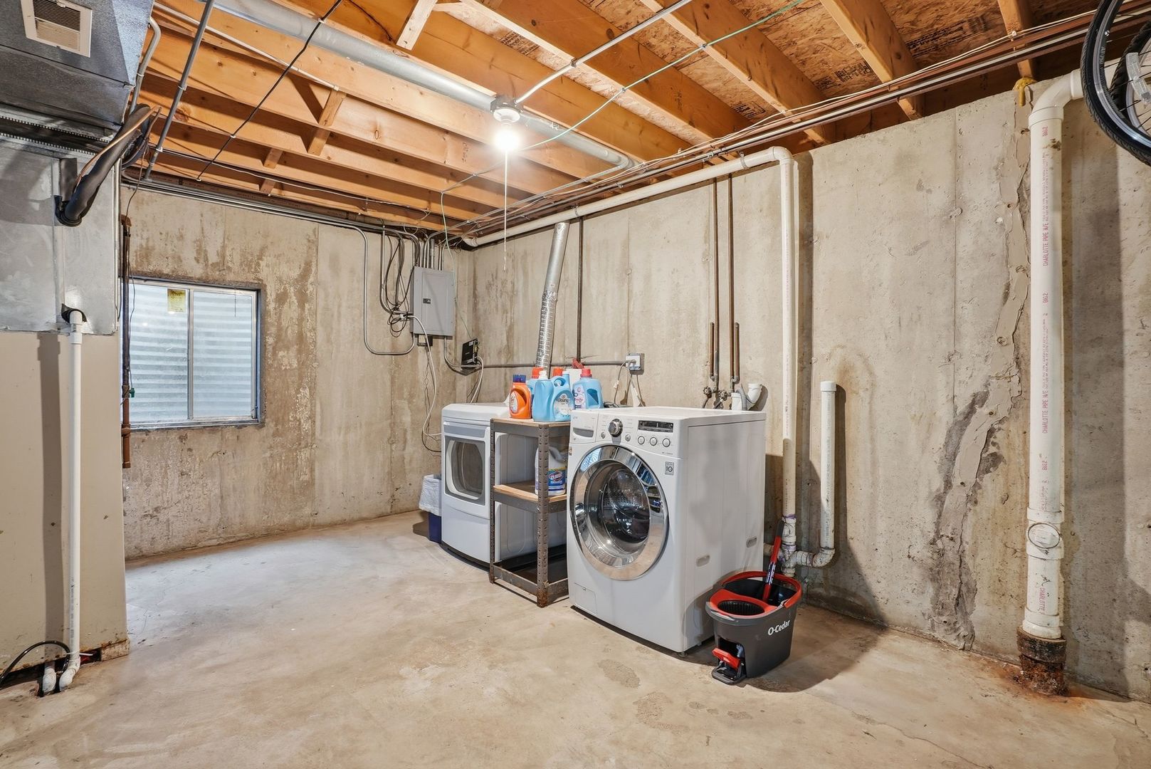 816 Ann Street, Joliet, IL 60435