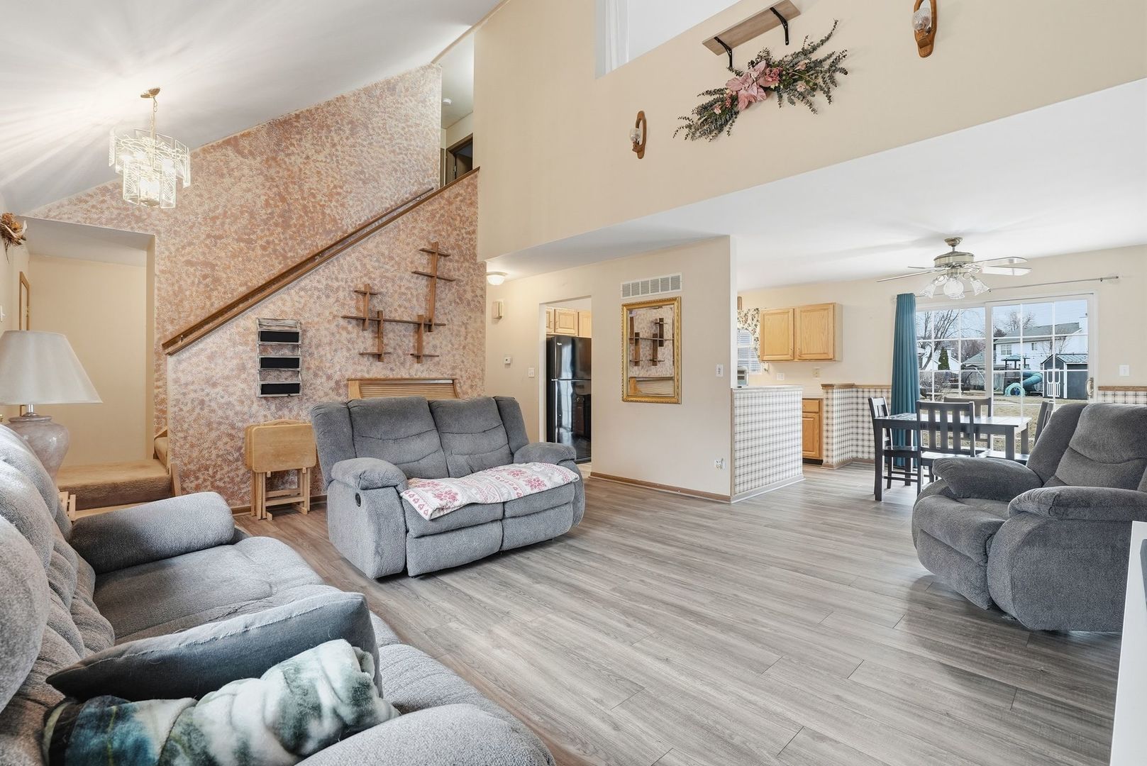 816 Ann Street, Joliet, IL 60435