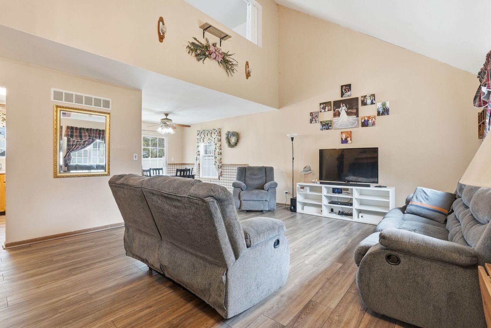 816 Ann Street, Joliet, IL 60435