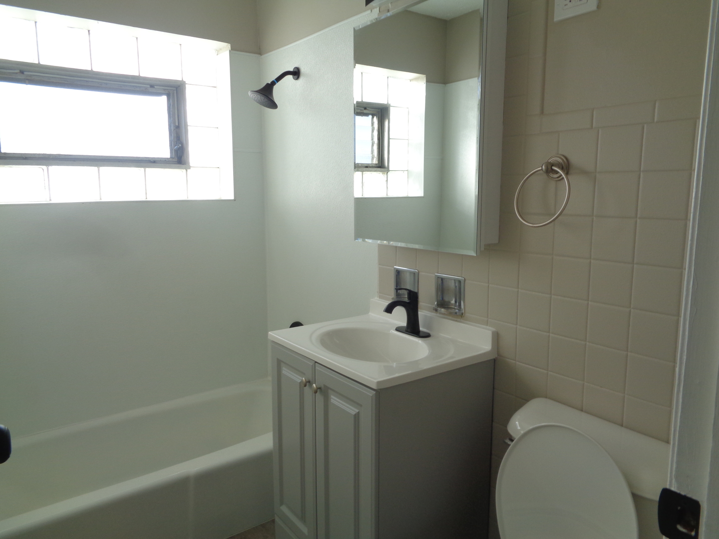 8701 S 81st Court #3, Hickory Hills, IL 60457