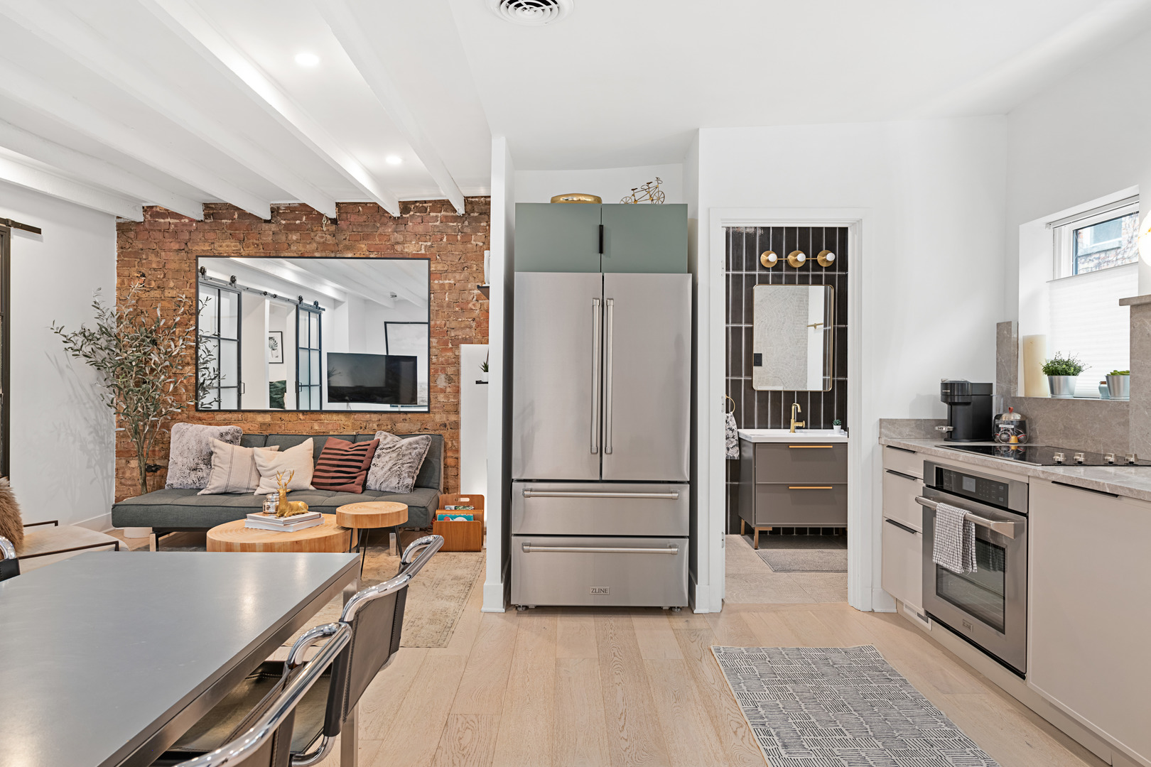 2124 N Sedgwick Street #CH, Chicago, IL 60614