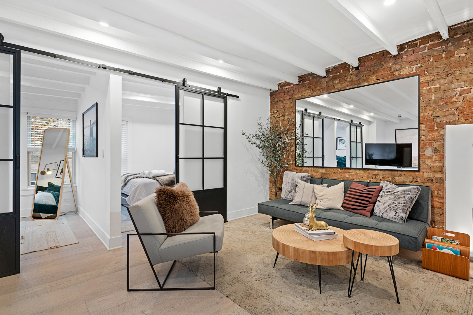 2124 N Sedgwick Street #CH, Chicago, IL 60614