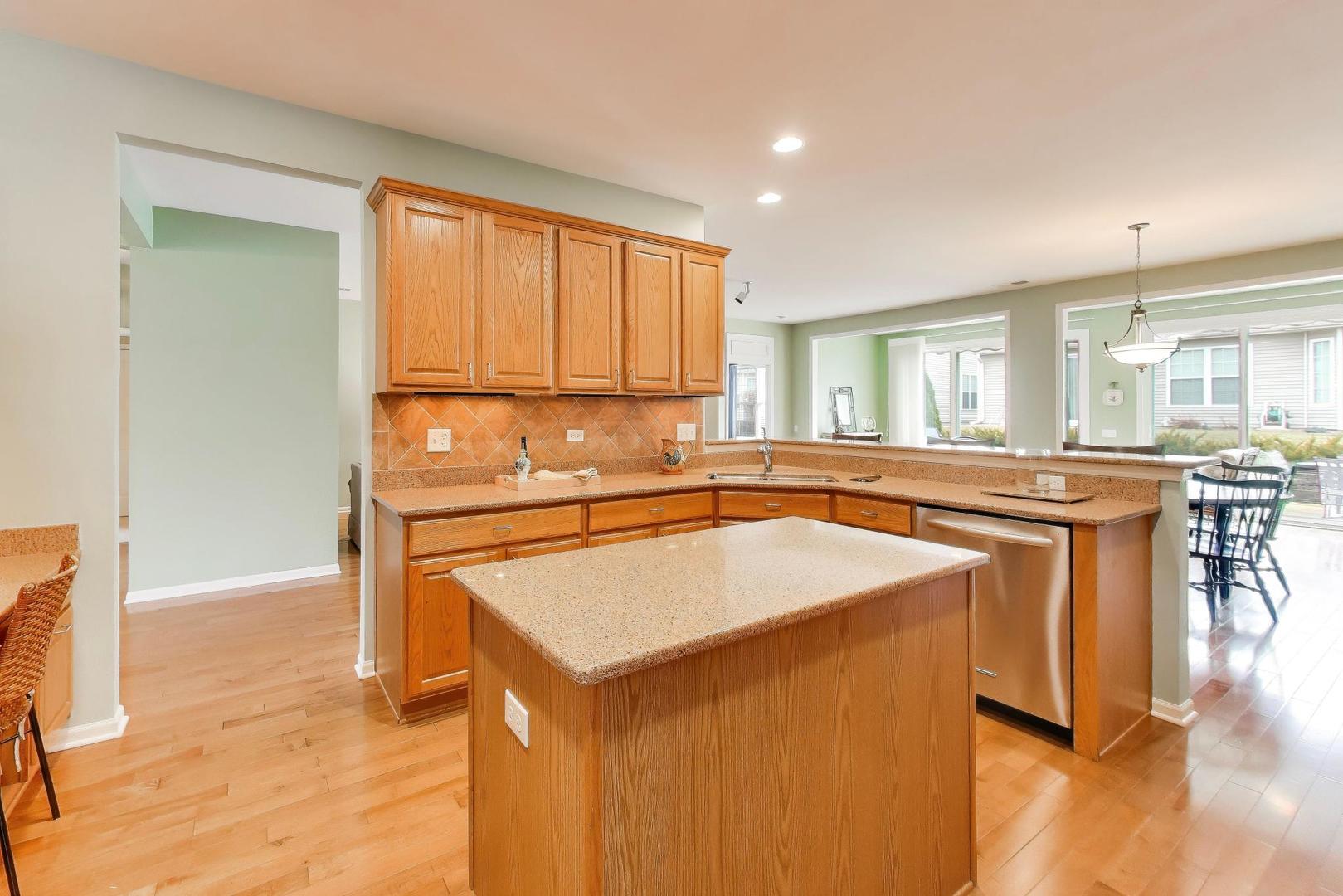 11879 Chatfield Crossing, Huntley, IL 60142