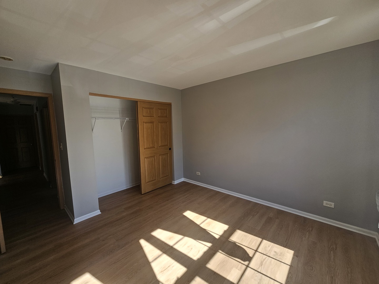 852 Woodewind Drive #-, Naperville, IL 60563