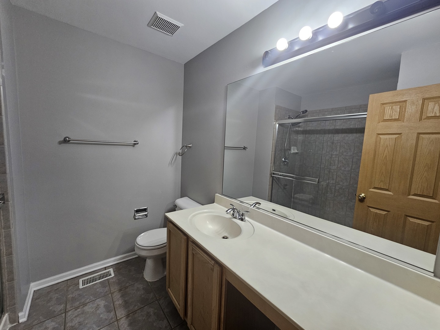 852 Woodewind Drive #-, Naperville, IL 60563