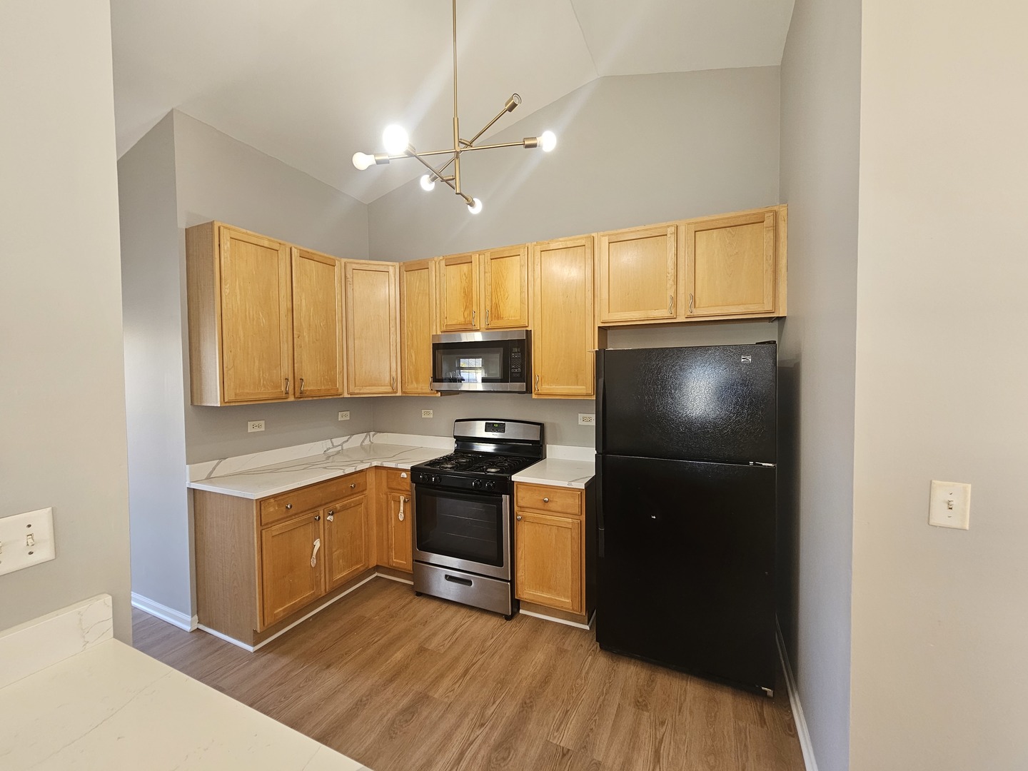 852 Woodewind Drive #-, Naperville, IL 60563