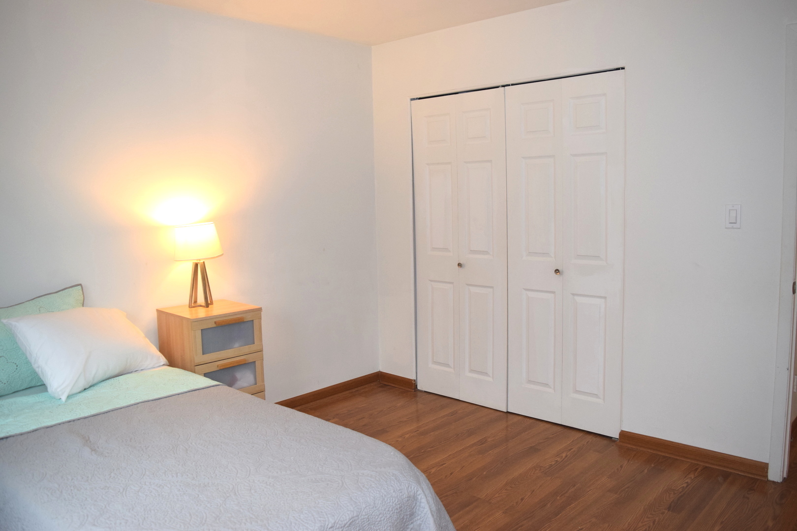 2243 W Nichols Road #31B, Arlington Heights, IL 60004