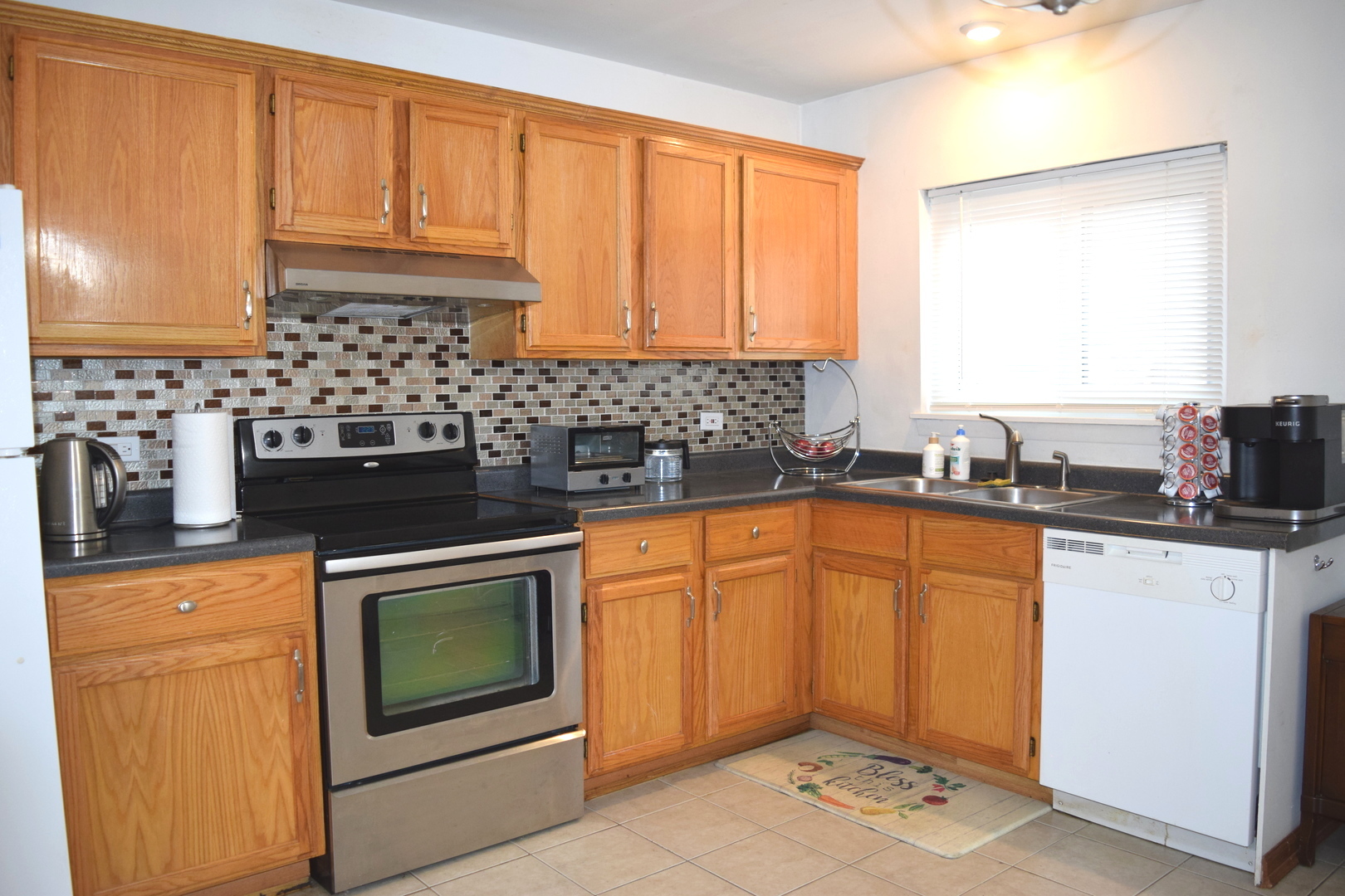 2243 W Nichols Road #31B, Arlington Heights, IL 60004