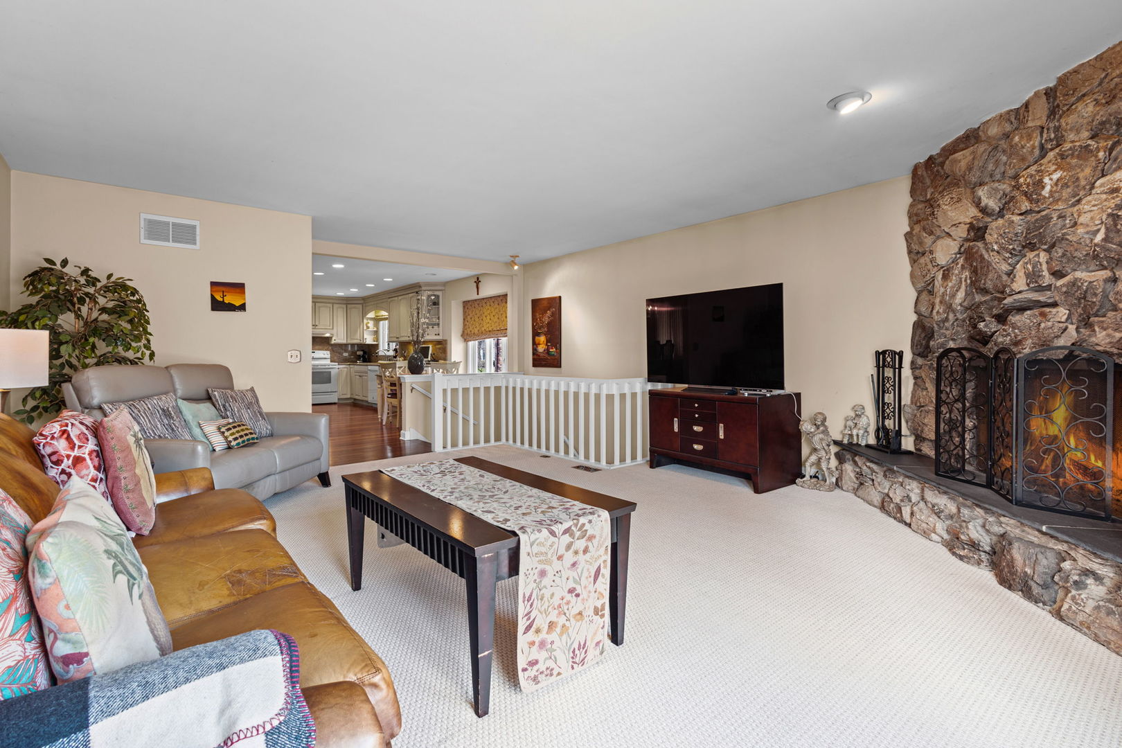 720 Mullady Parkway, Libertyville, IL 60048