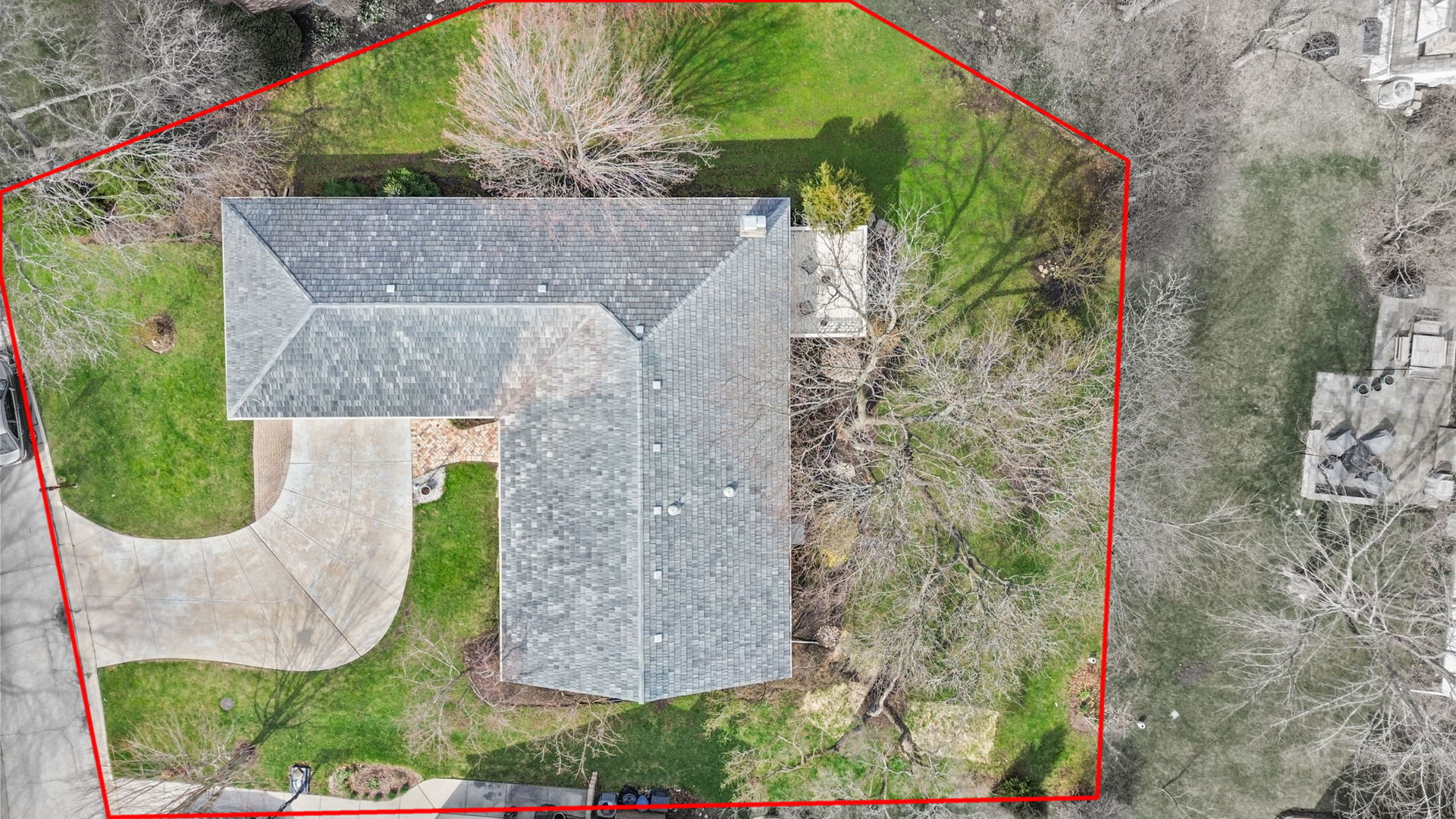 720 Mullady Parkway, Libertyville, IL 60048