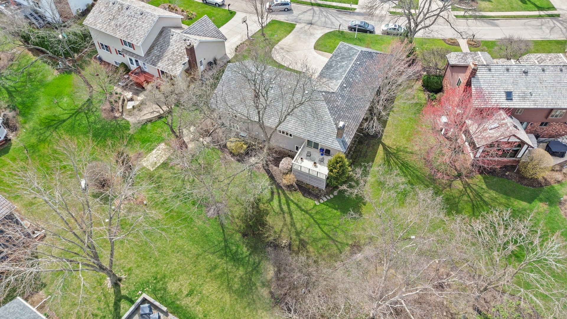 720 Mullady Parkway, Libertyville, IL 60048