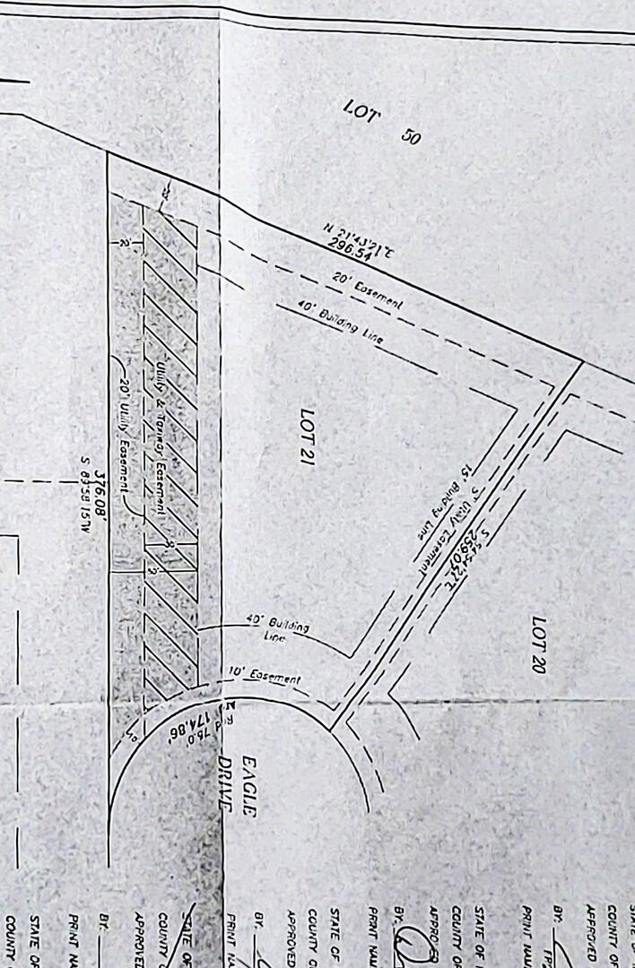 21 Eagle Drive, Genoa, IL 60135