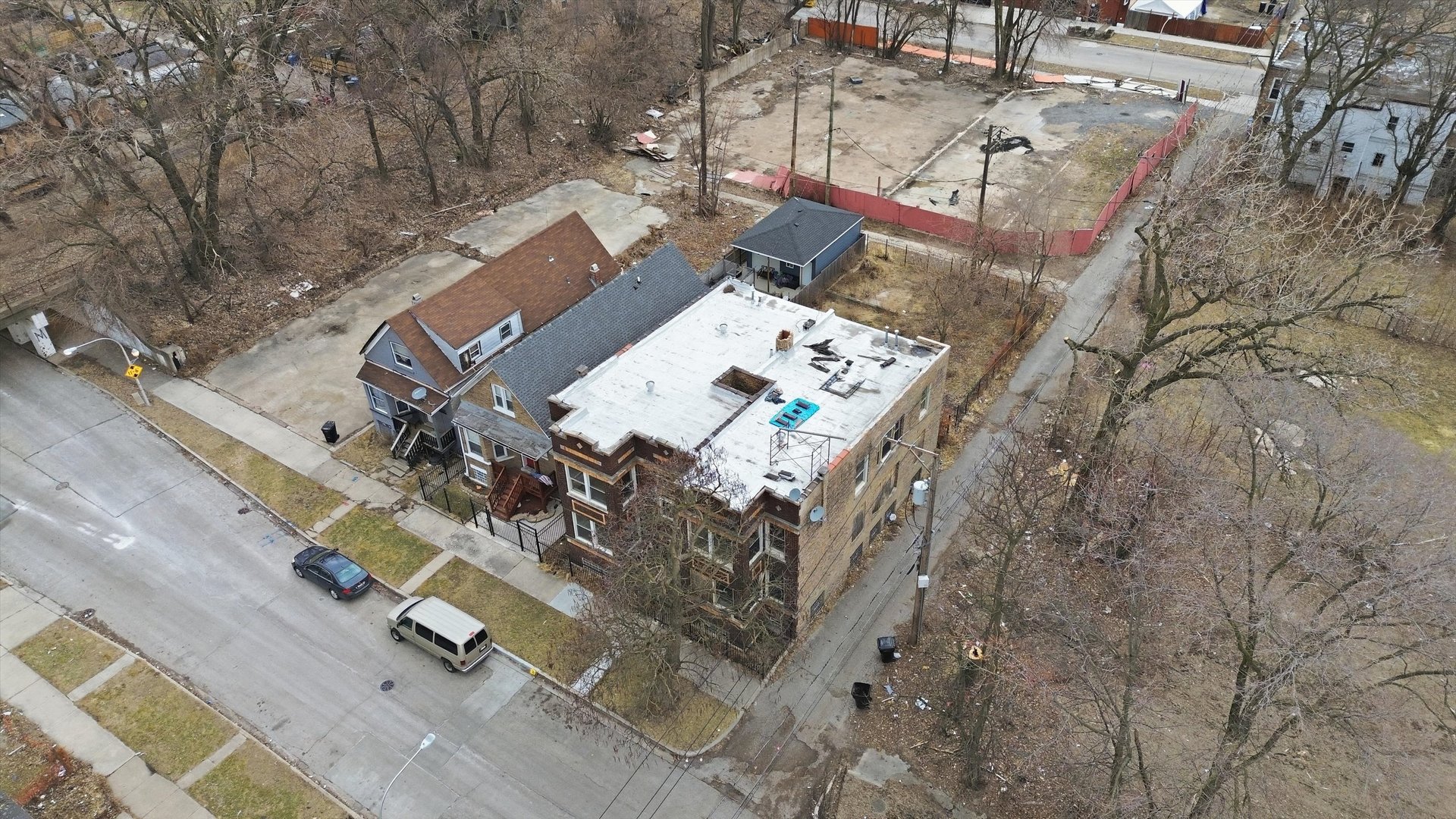 5843 S Peoria Street, Chicago, IL 60621